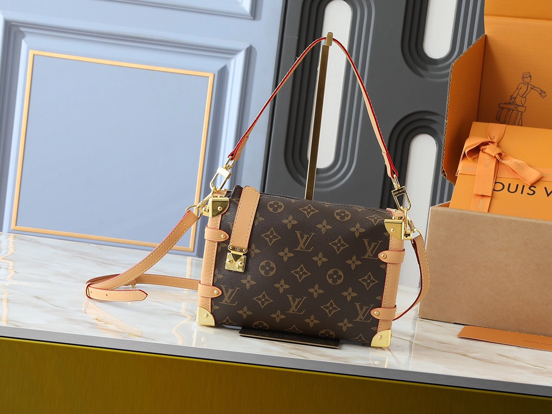 ルイ・ヴィトン サイド・トランク MM バッグ「Side Trunk Bag」