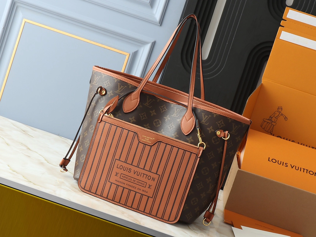 ルイ・ヴィトン ネヴァーフル・インサイドアウト BB/MM バッグ「Neverfull Bag」