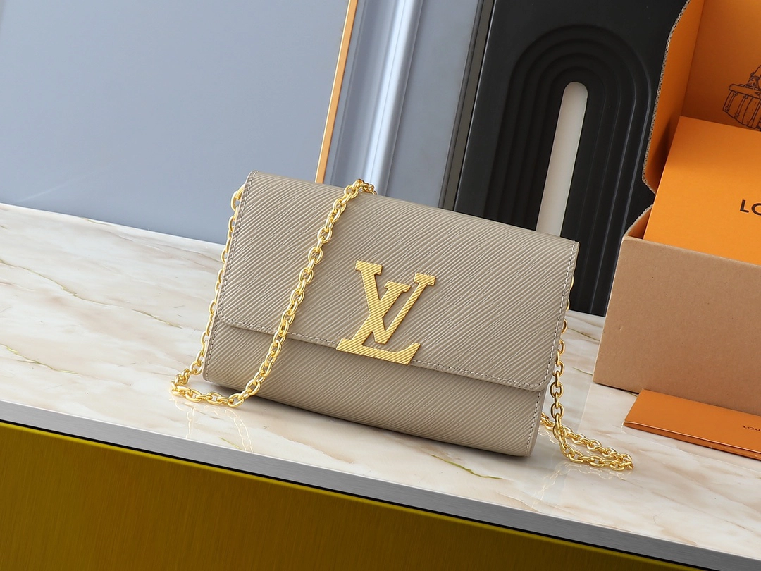 ルイ・ヴィトン「Louis Vuitton」Pochette Louise チェーンストラップ ハンドバッグ