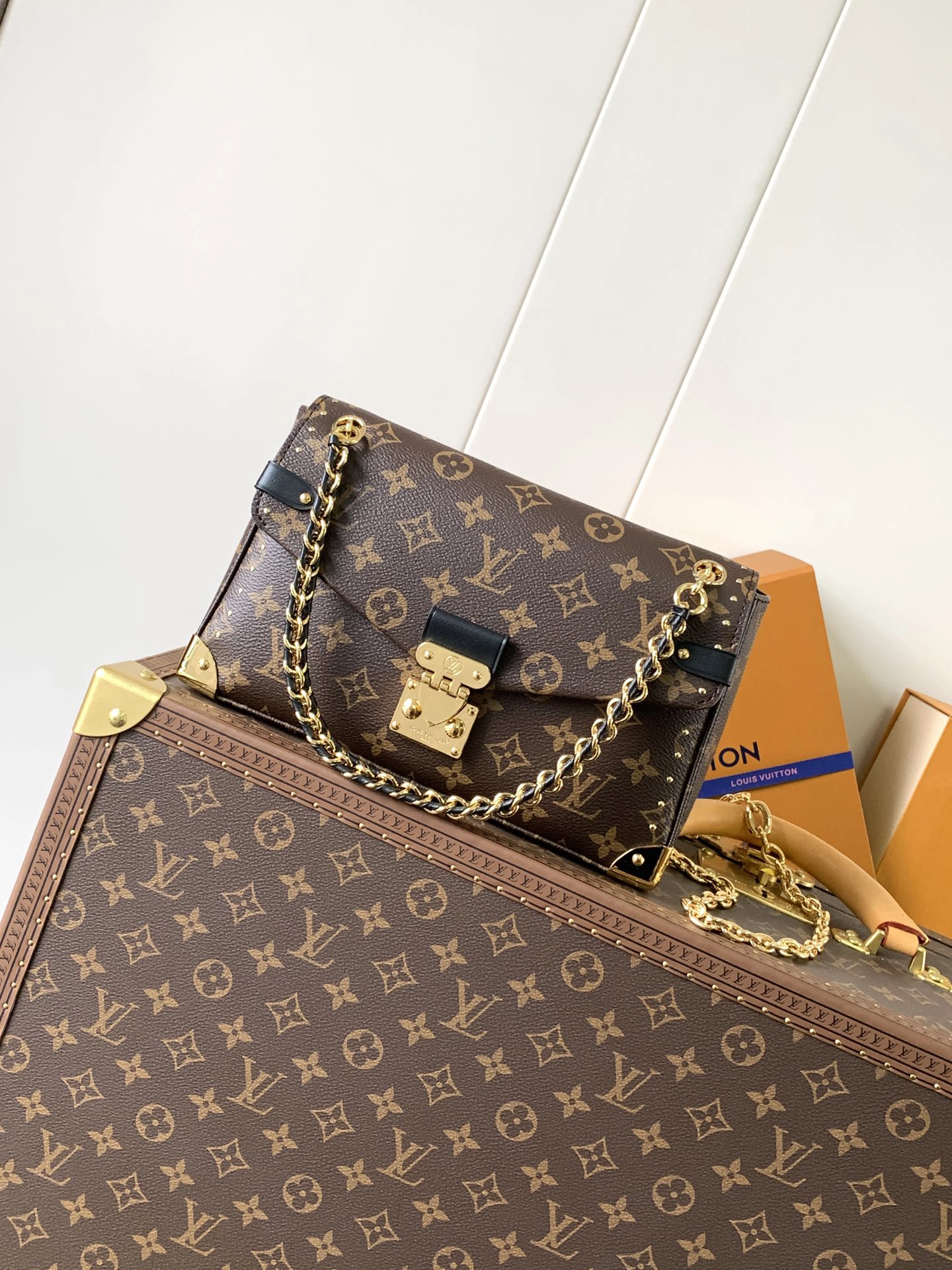 ルイ・ヴィトン「Louis Vuitton」TRUNKIE Trunkie ハンドバッグ