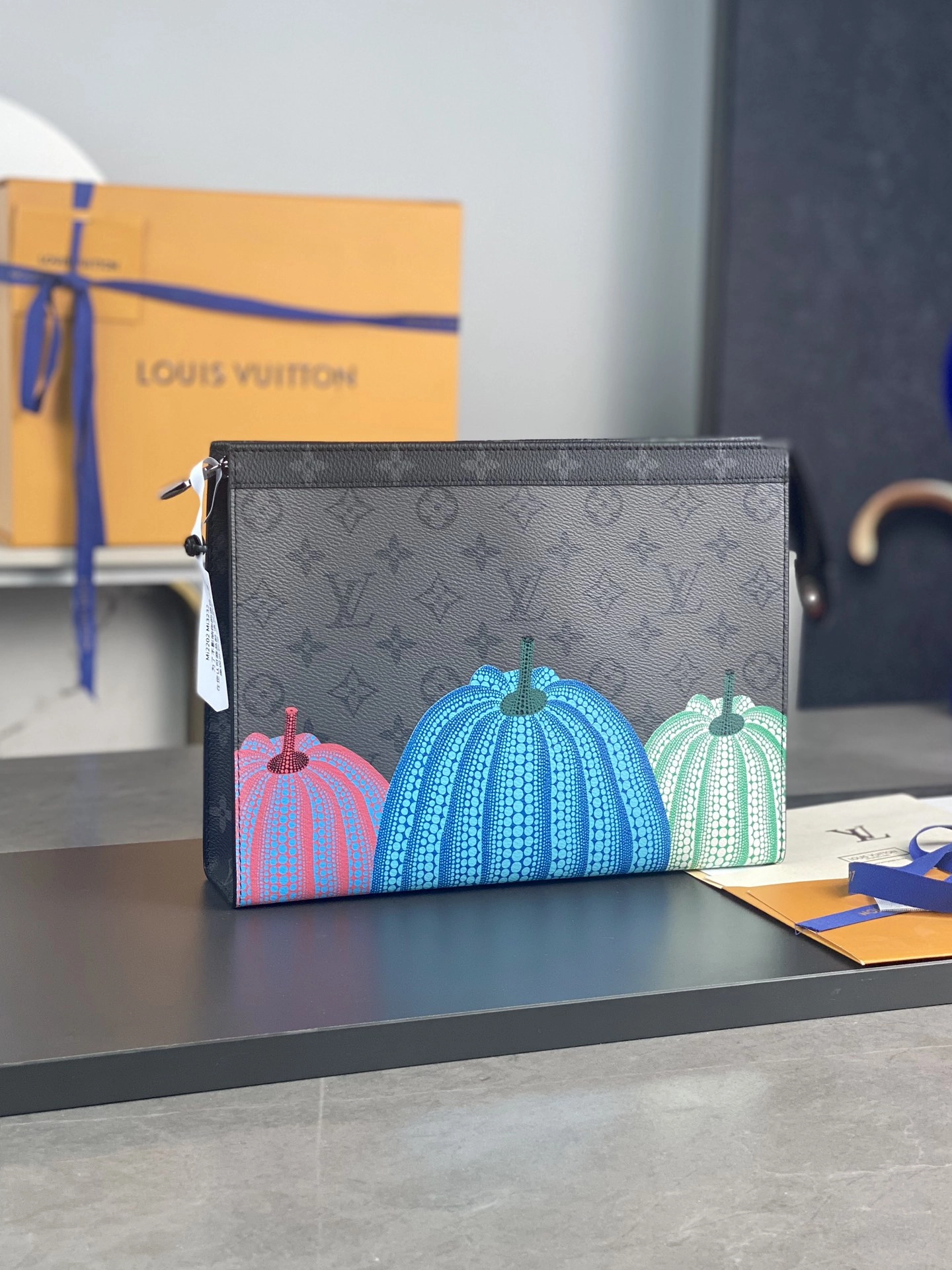 ルイ・ヴィトン「Louis Vuitton」ポシェット･ヴォワヤージュ MM