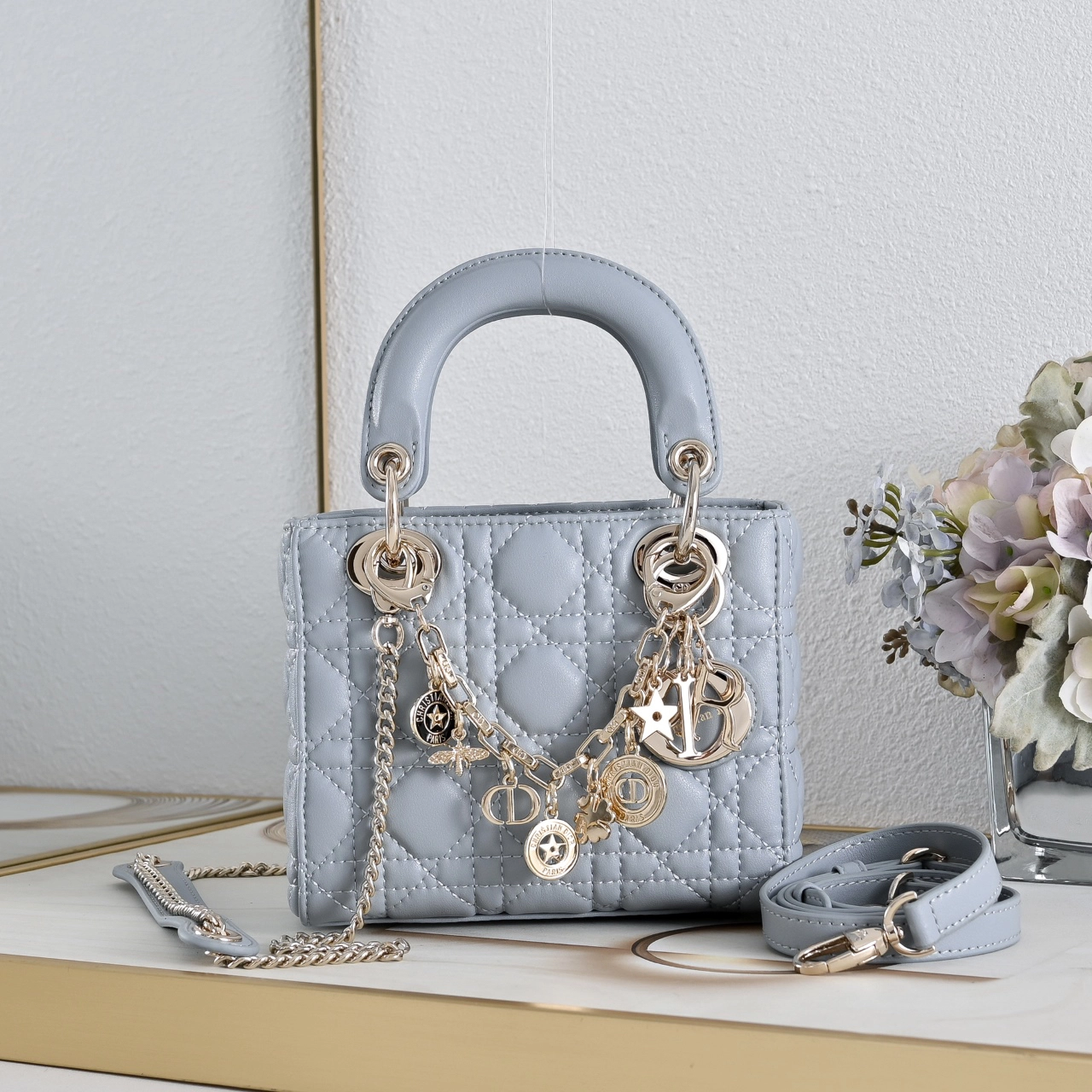 【人気コレクション】レディ ディオール バッグ「Lady Dior Bag」
