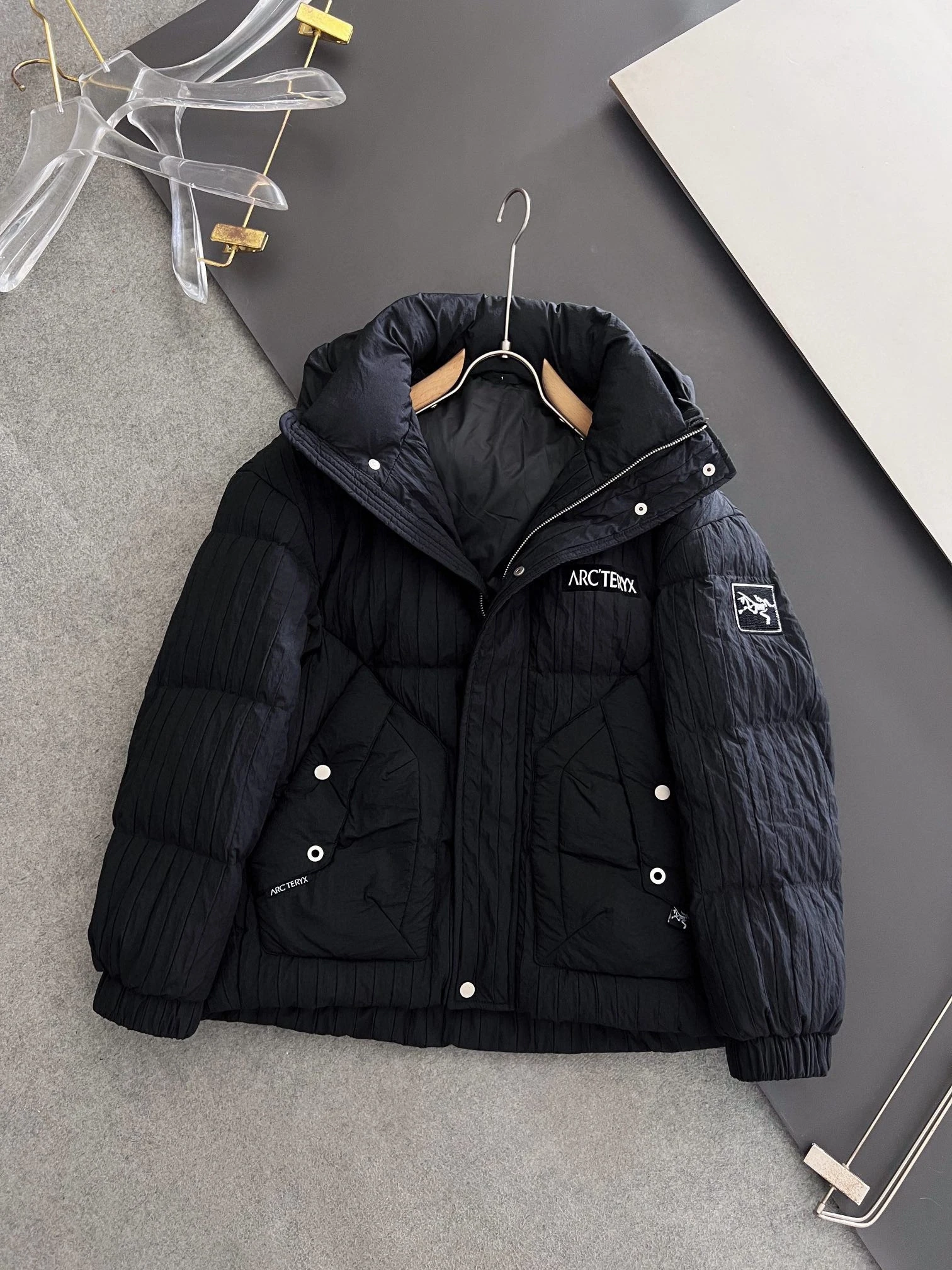 アークテリクス「ARC'TERYX」テックファイバー キルティング ダウンジャケット