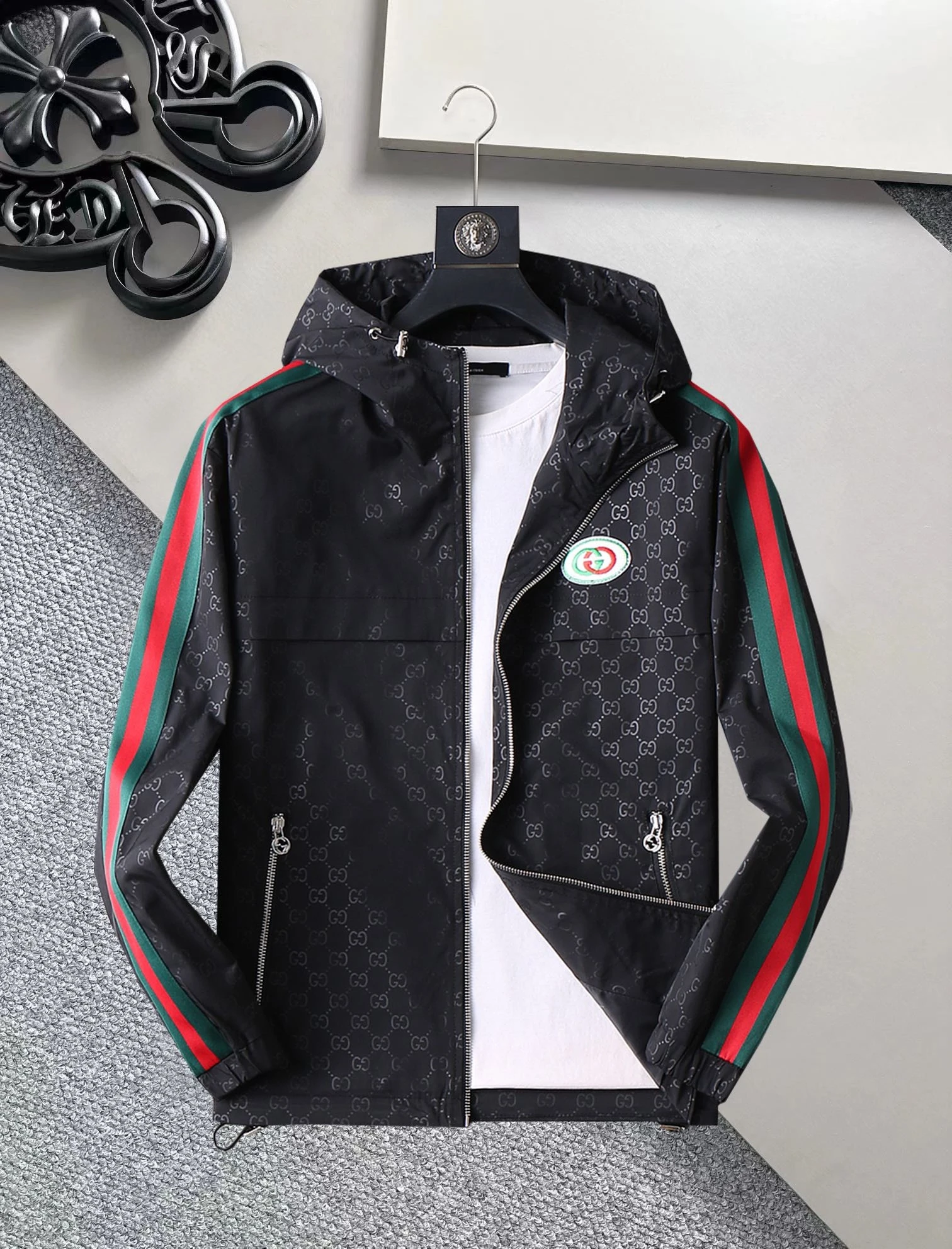 グッチ「Gucci 」秋冬新作メンズフード付きジャケット
