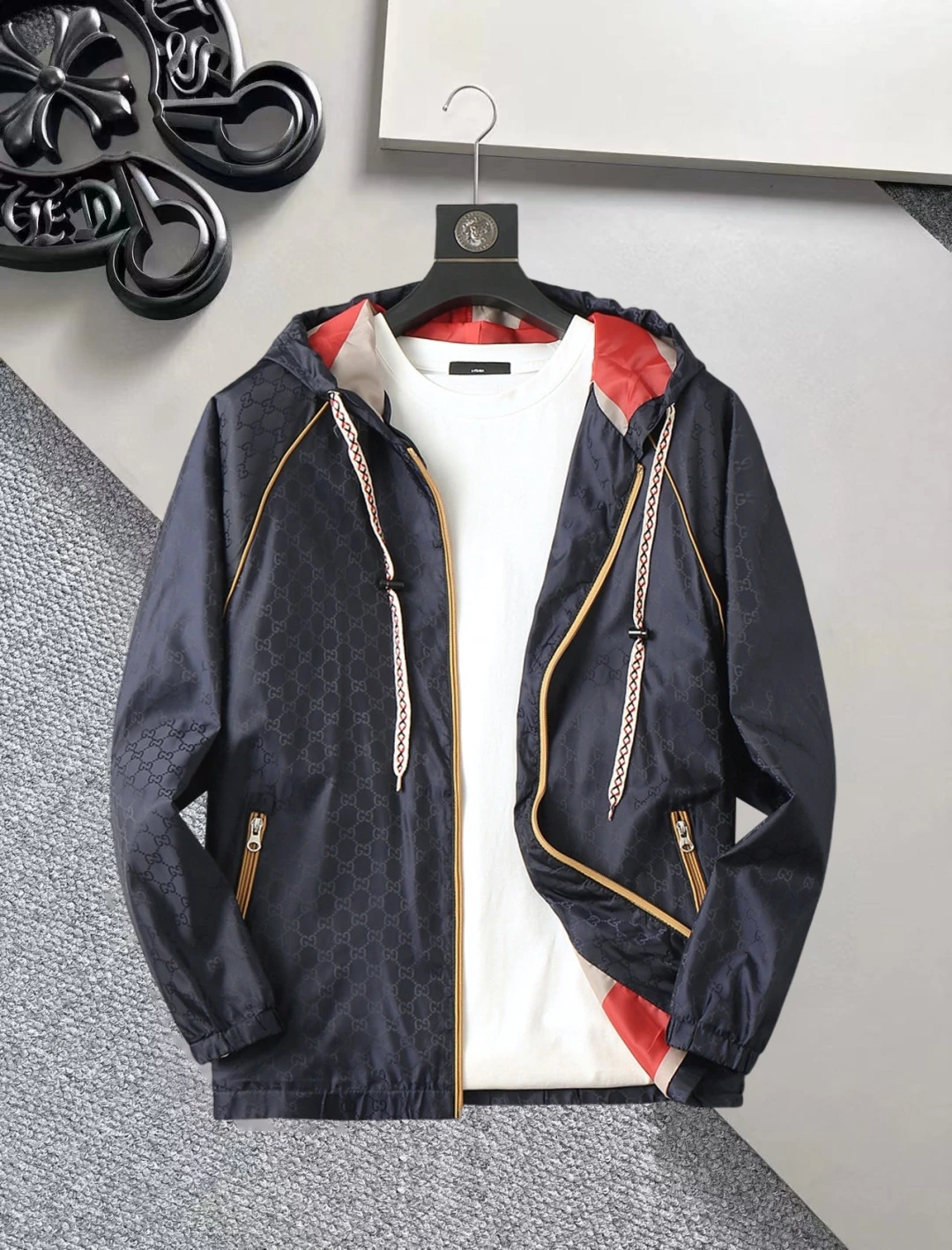 グッチ「Gucci 」秋冬新作メンズフード付きジャケット