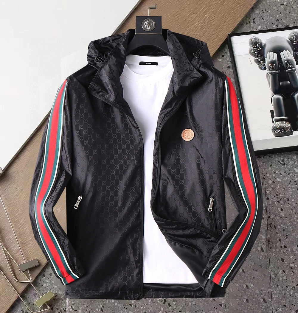 グッチ「Gucci」ファッショナブルなジャケット
