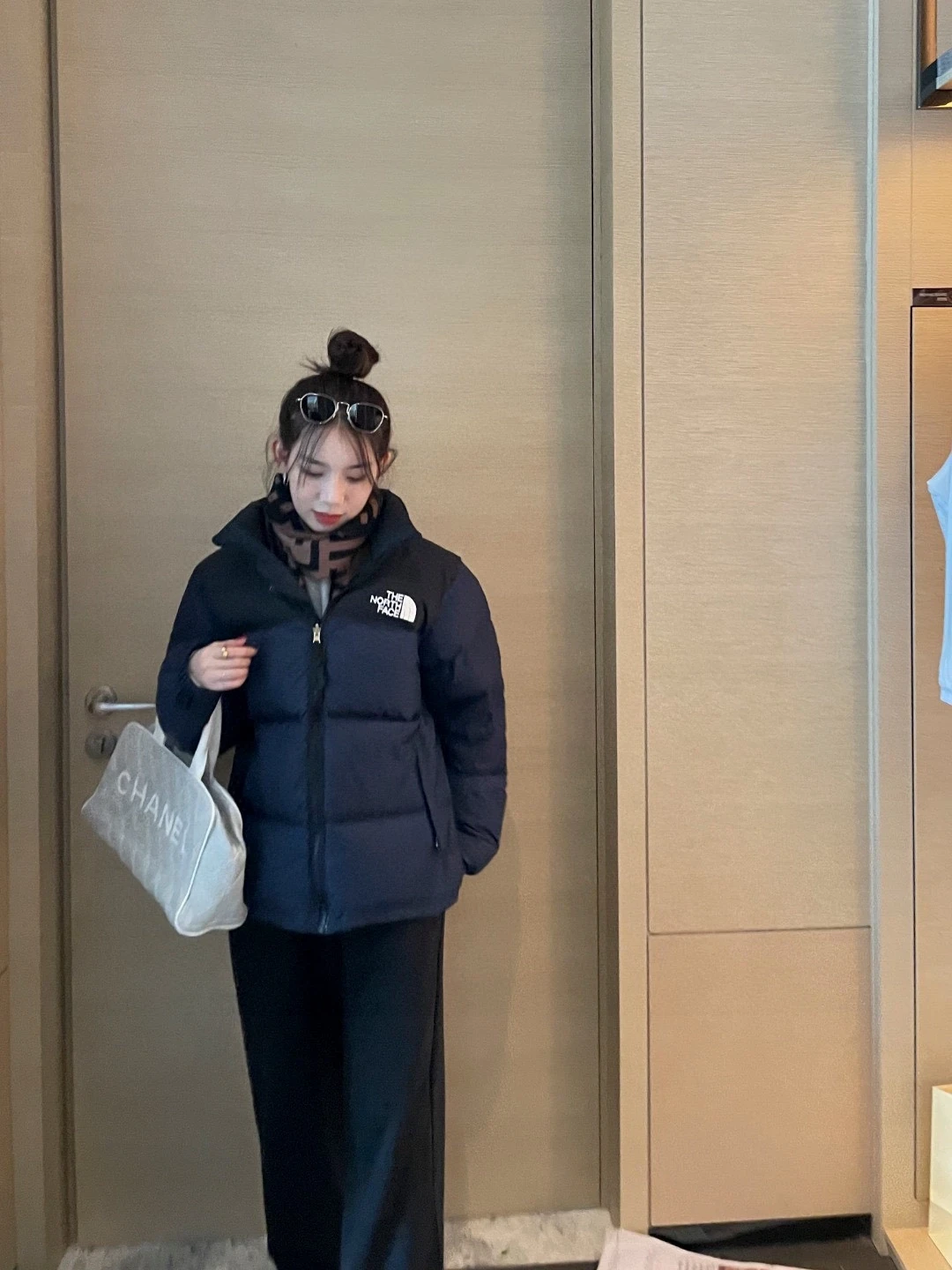 ザ・ノースフェイス Nuptse クラシックなレディースショートダウンジャケット