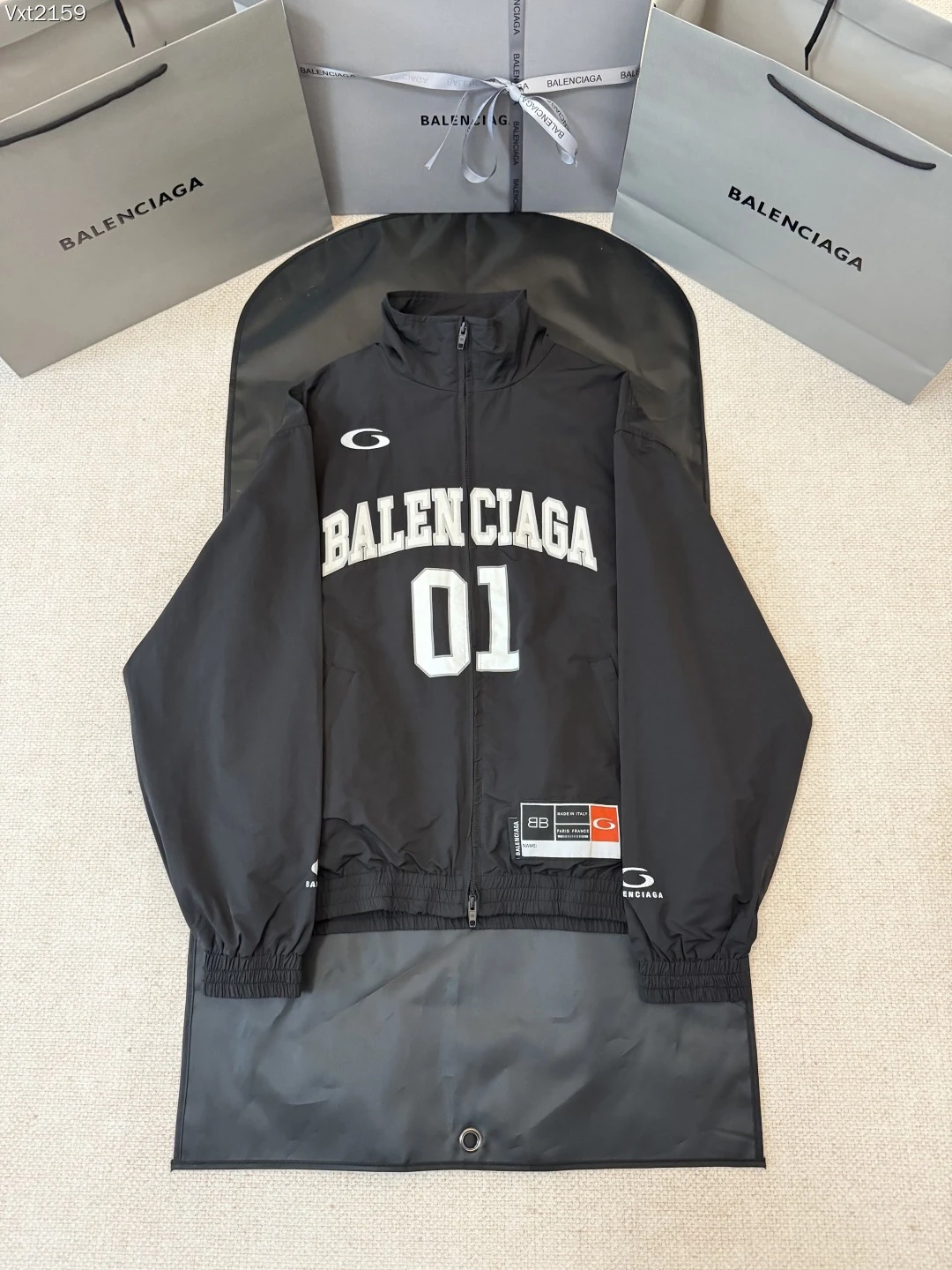 バレンシアガ「Balenciaga」‌バスケットボールコレクション 01 スポーツジャケット