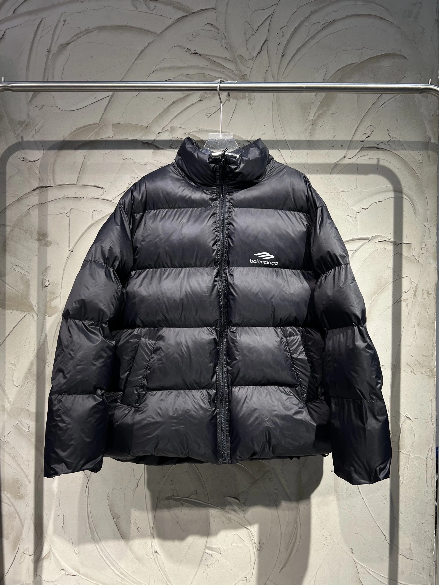 バレンシアガ「Balenciaga」‌メンズファッションスタンドカラーダウンジャケット