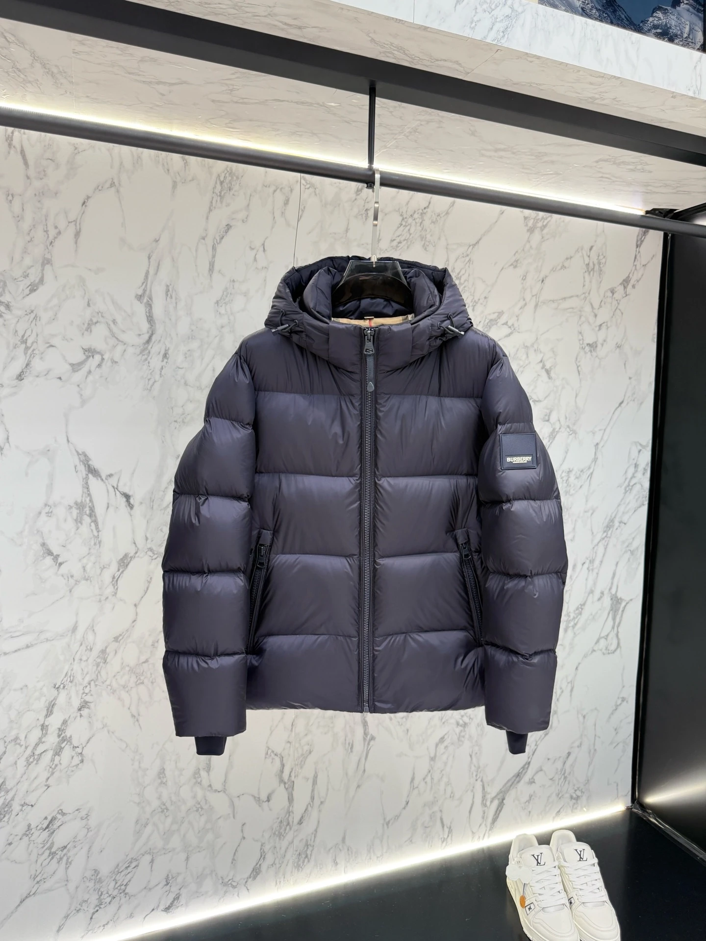 バーバリー「Burberry」秋冬ファッションフード付きダウンジャケット