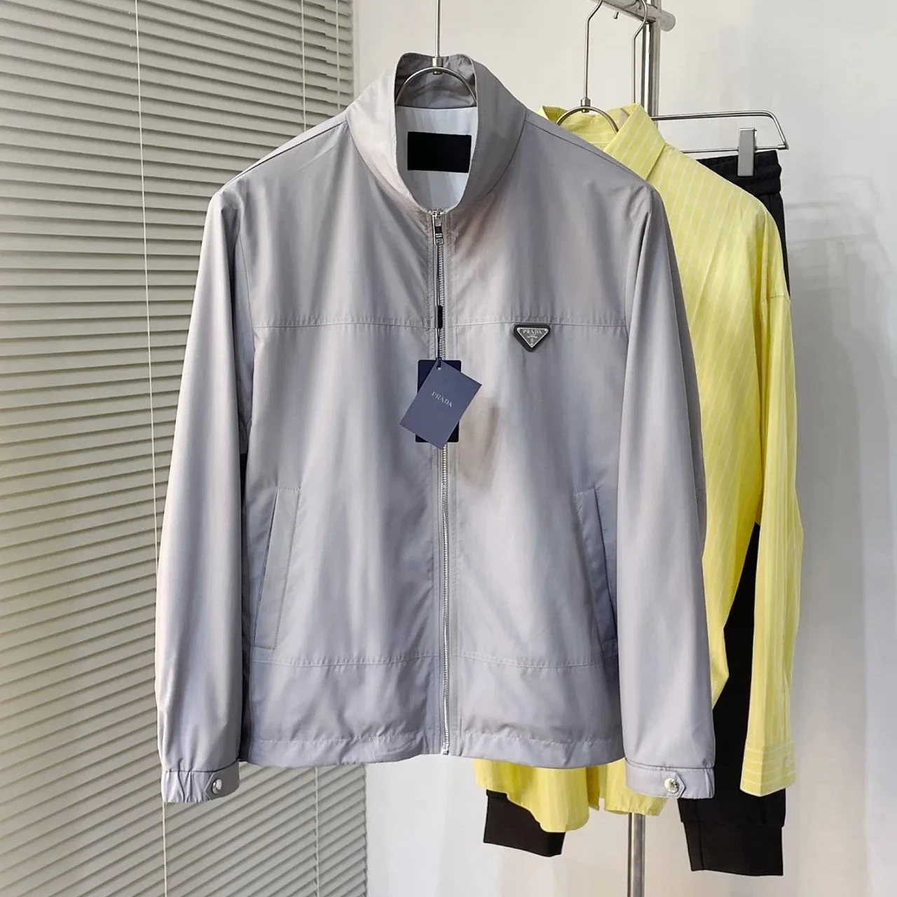プラダ「Prada」2024 ss春の新作メンズジャケット