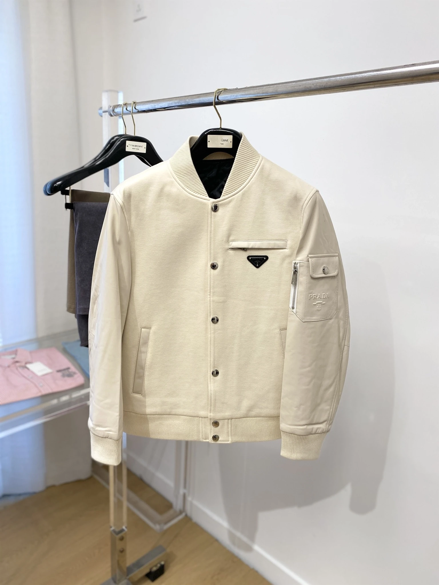 プラダ「Prada」2024 新作 PUレザー&ファブリック ミックスジャケット