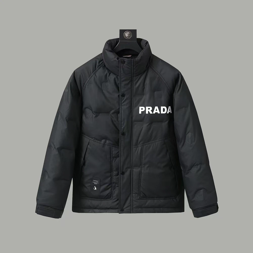 プラダ「Prada」メンズ ファッション防寒ダウンジャケット