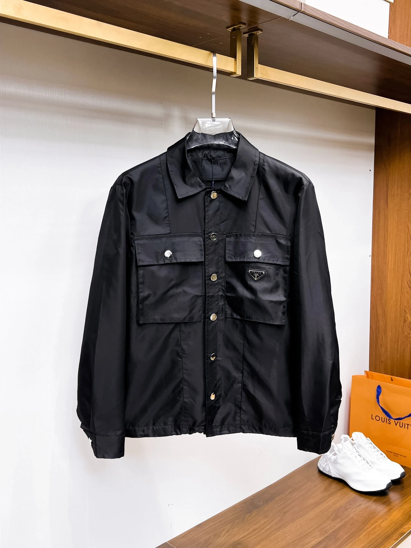 プラダ「Prada」新作メンズジャケット