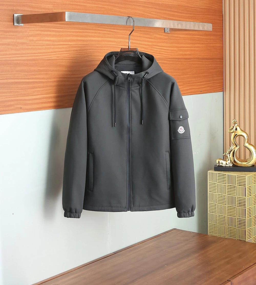 モンクレール「Moncler」秋のフード付きジャケット