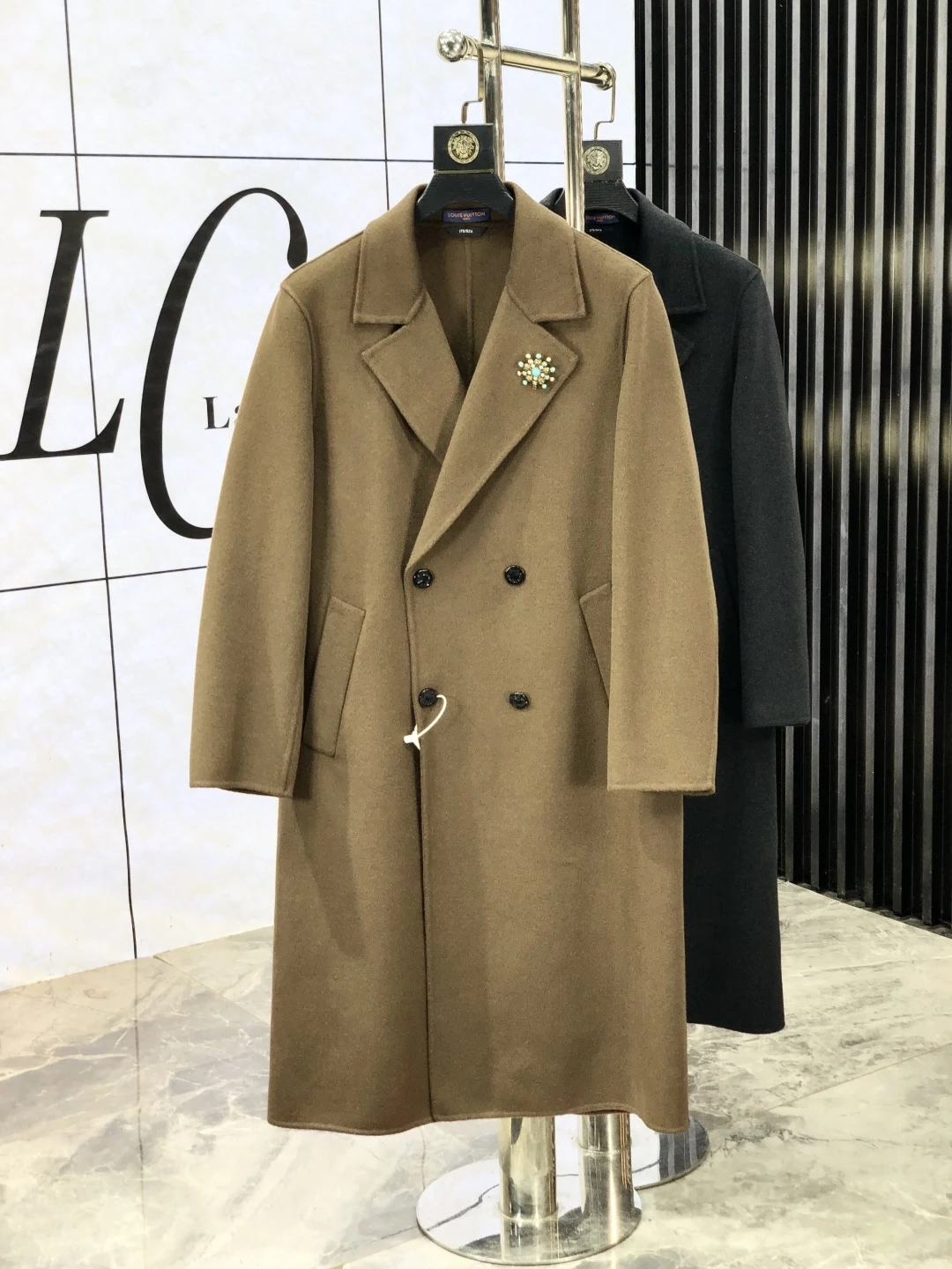 ルイ・ヴィトン「Louis Vuitton」メンズ カシミア オーバーコート
