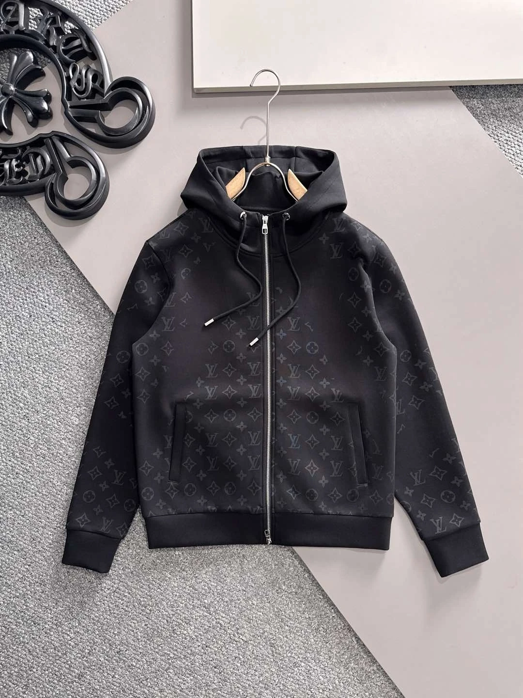 ルイ・ヴィトン「Louis Vuitton」秋コレクション ジャケット