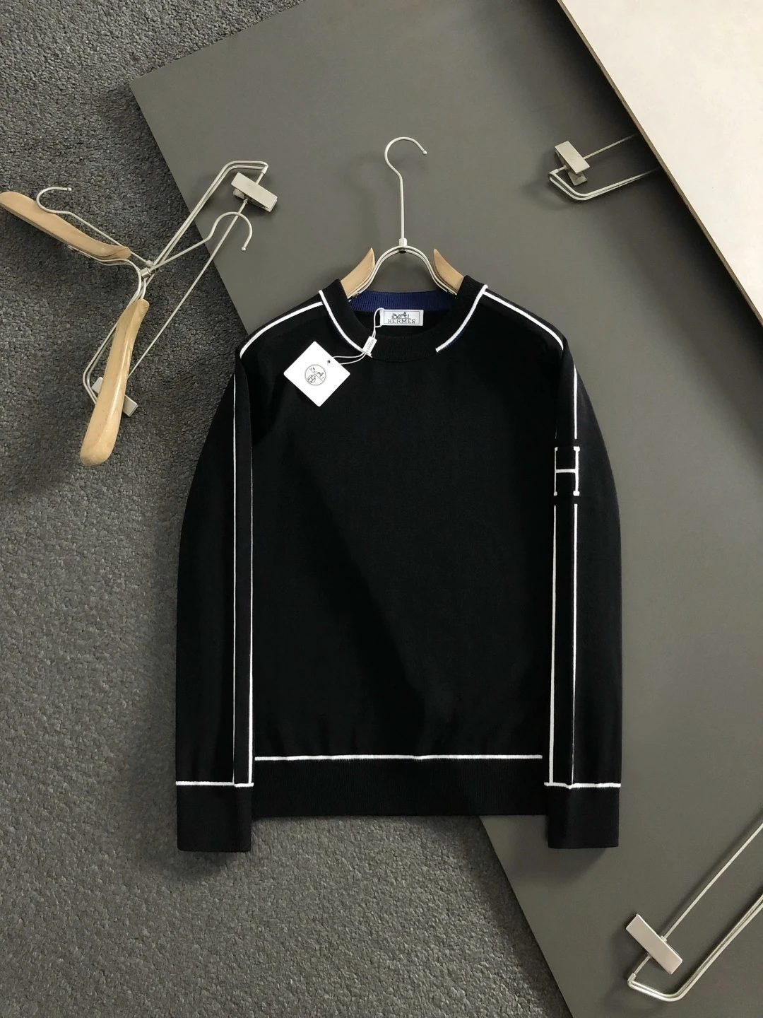 エルメス「Hermès」秋冬新作ラウンドネックスウェット