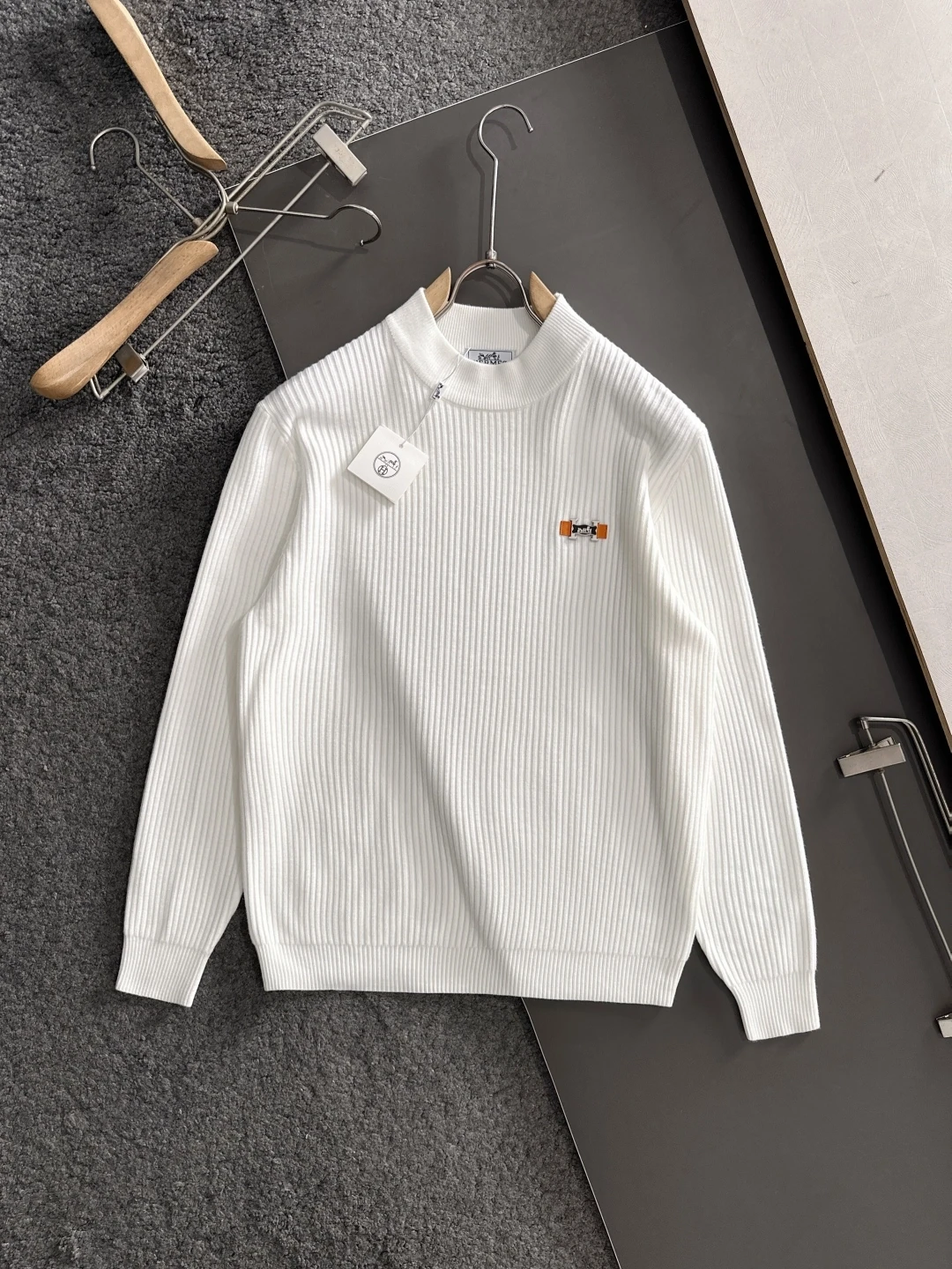 エルメス「Hermès」秋冬用ラウンドネックニットセーター