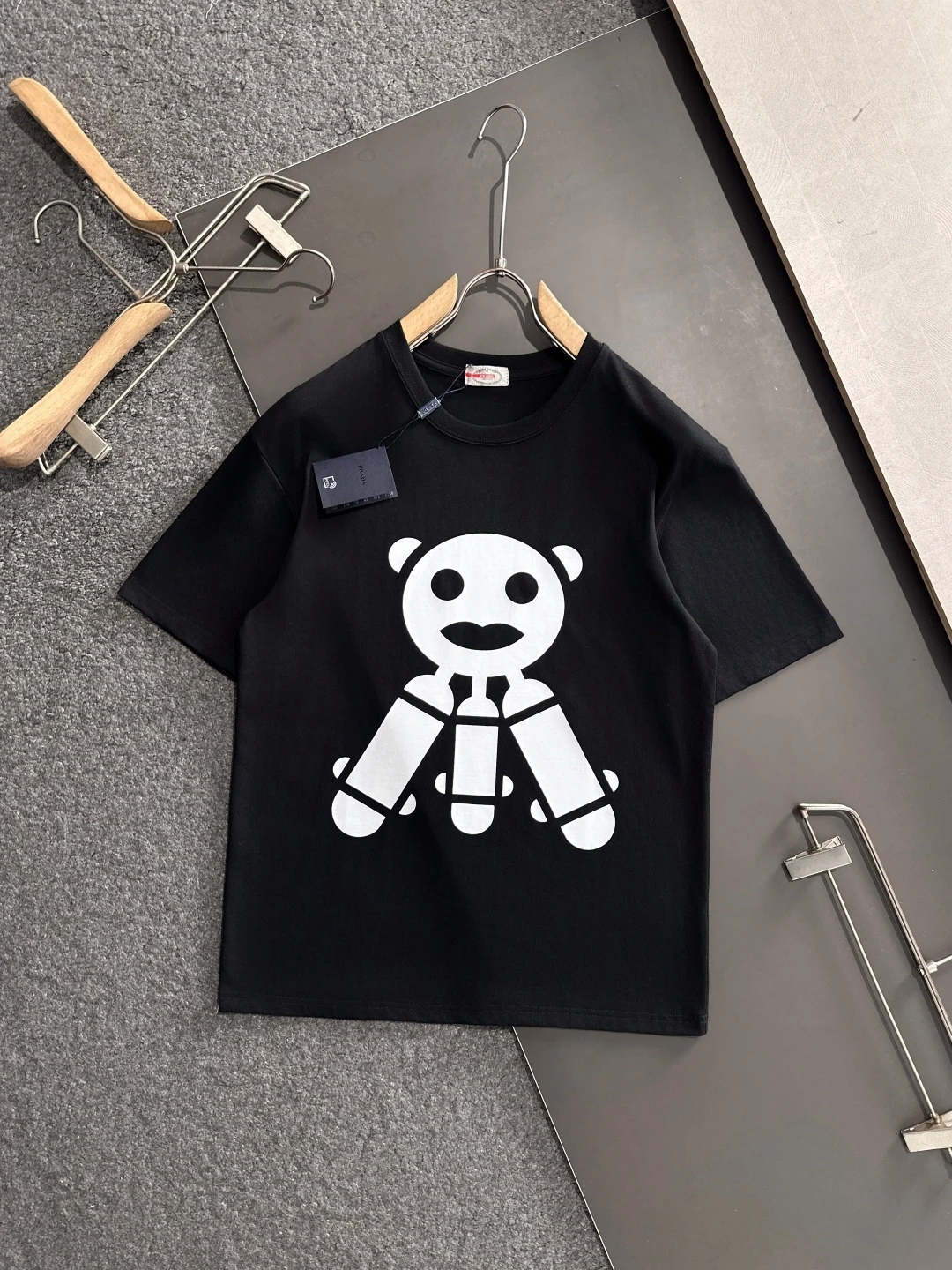 プラダ Prada スプリング/サマーコレクション クルーネックTシャツ
