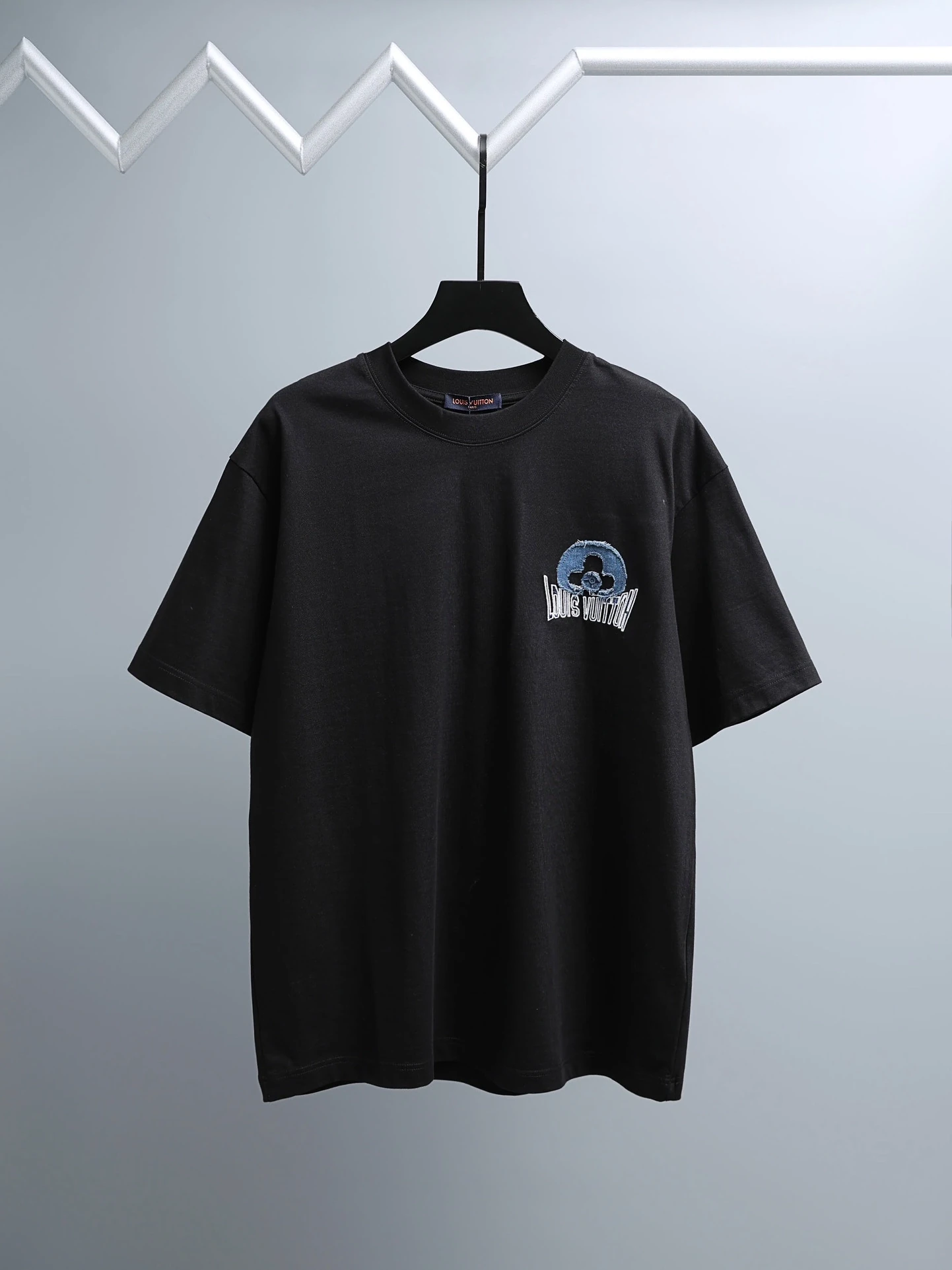 ルイ・ヴィトン「Louis Vuitton」 2026春夏 新作Tシャツ