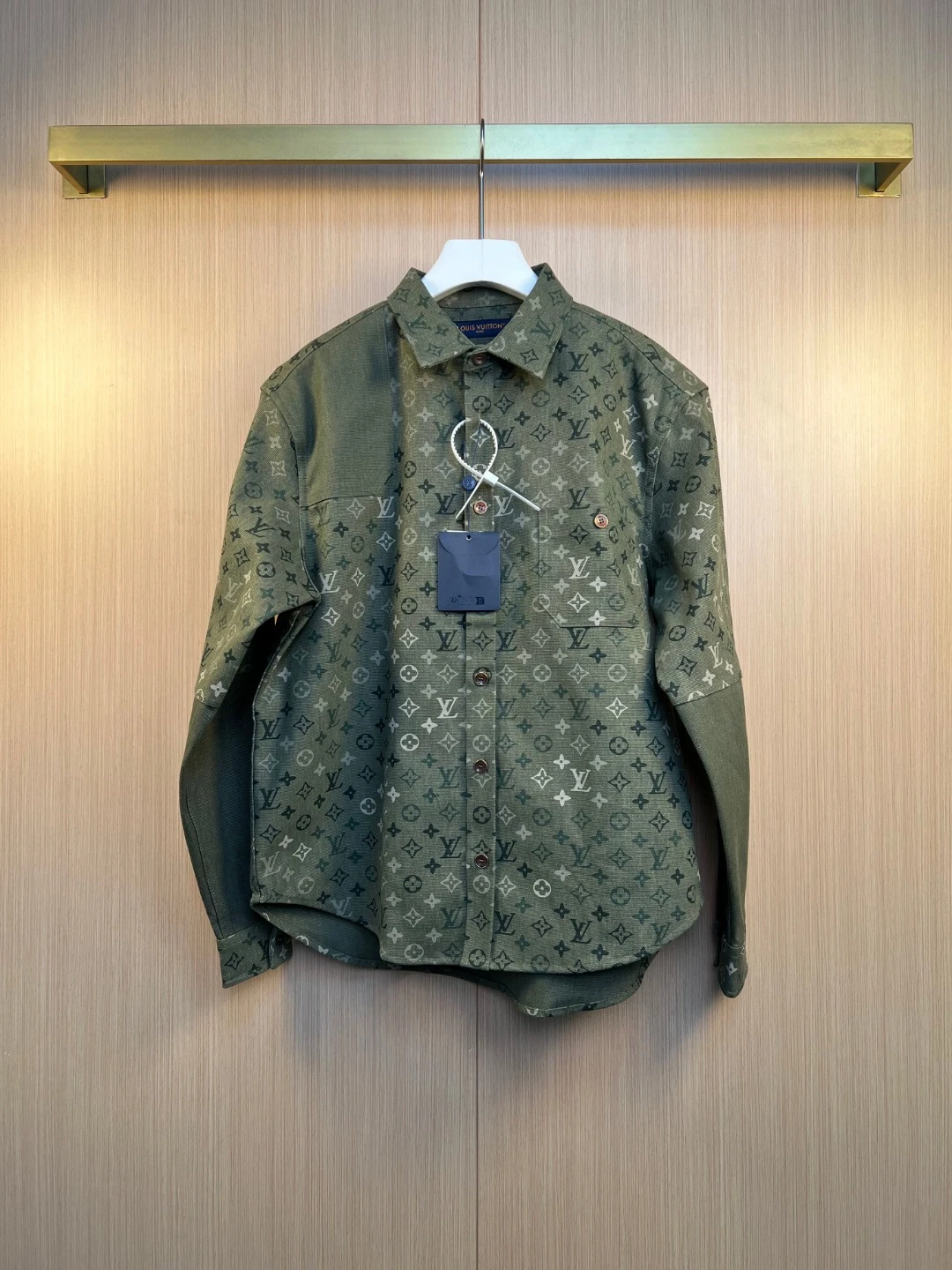 ルイ・ヴィトン「Louis Vuitton」26SS ワークシャツジャケット