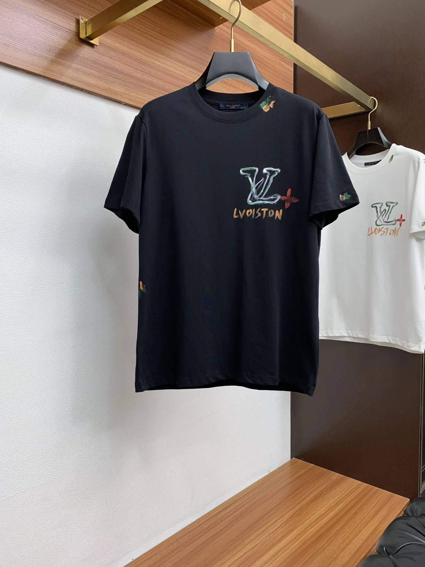 ルイ・ヴィトン Louis Vuitton SS25 新工艺モノグラム コットン オーバーサイズ クルーネックTシャツ(メンズ)