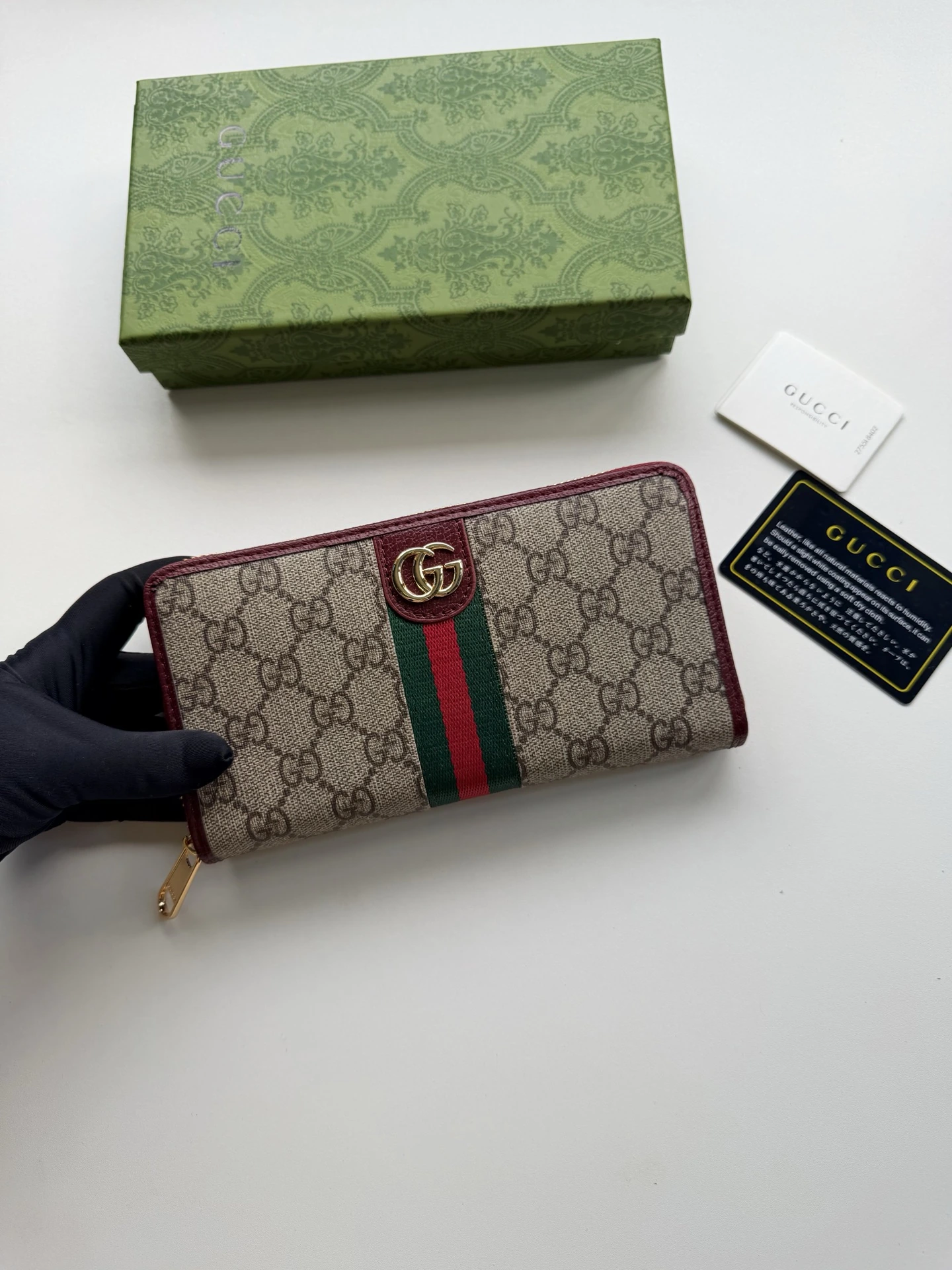 【# gucci·leather #】、‼️‼️輸入グレインカーフレザー🐂にウッドブラウンのダブルG生地、ゴールド金具、👍👍実物撮影📷、縫い返し製法で作り精巧