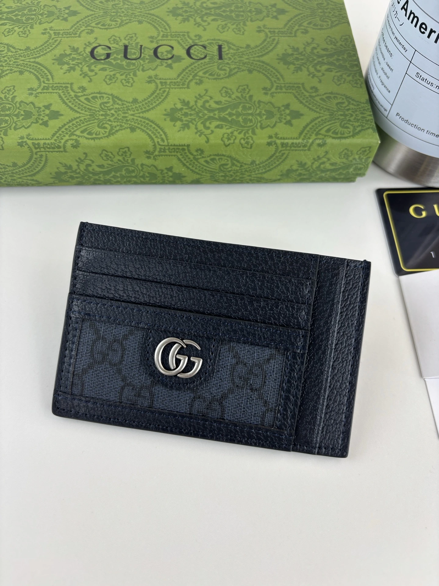 Gucci(グッチ / Gucci) 最新Ophidiaシリーズカードケース、Ophidiaシリーズの絶えないレトロの情緒