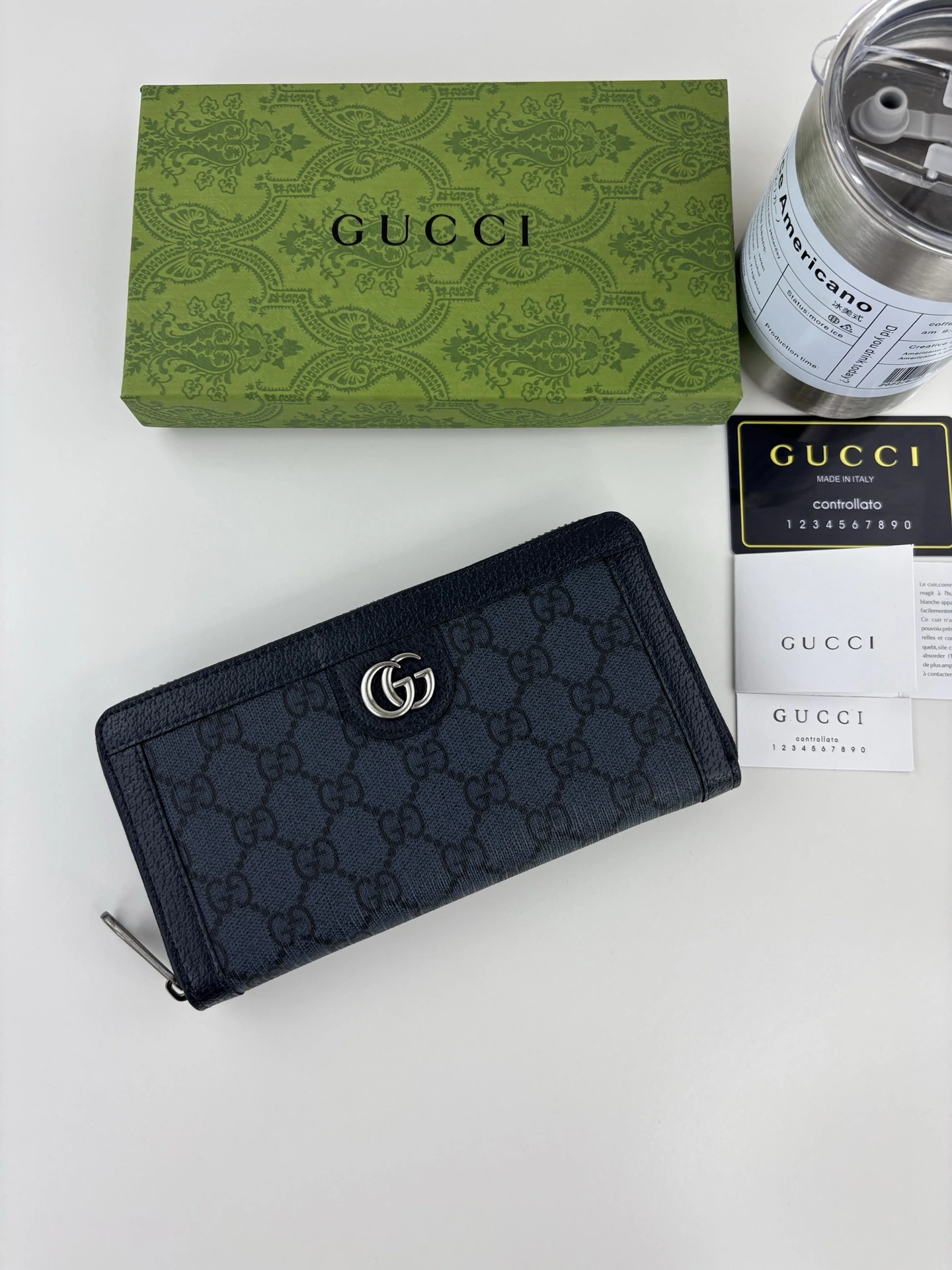 Gucci(グッチ / Gucci) 最新Ophidiaシリーズジップウォレット、Ophidiaシリーズの絶えないレトロの情緒