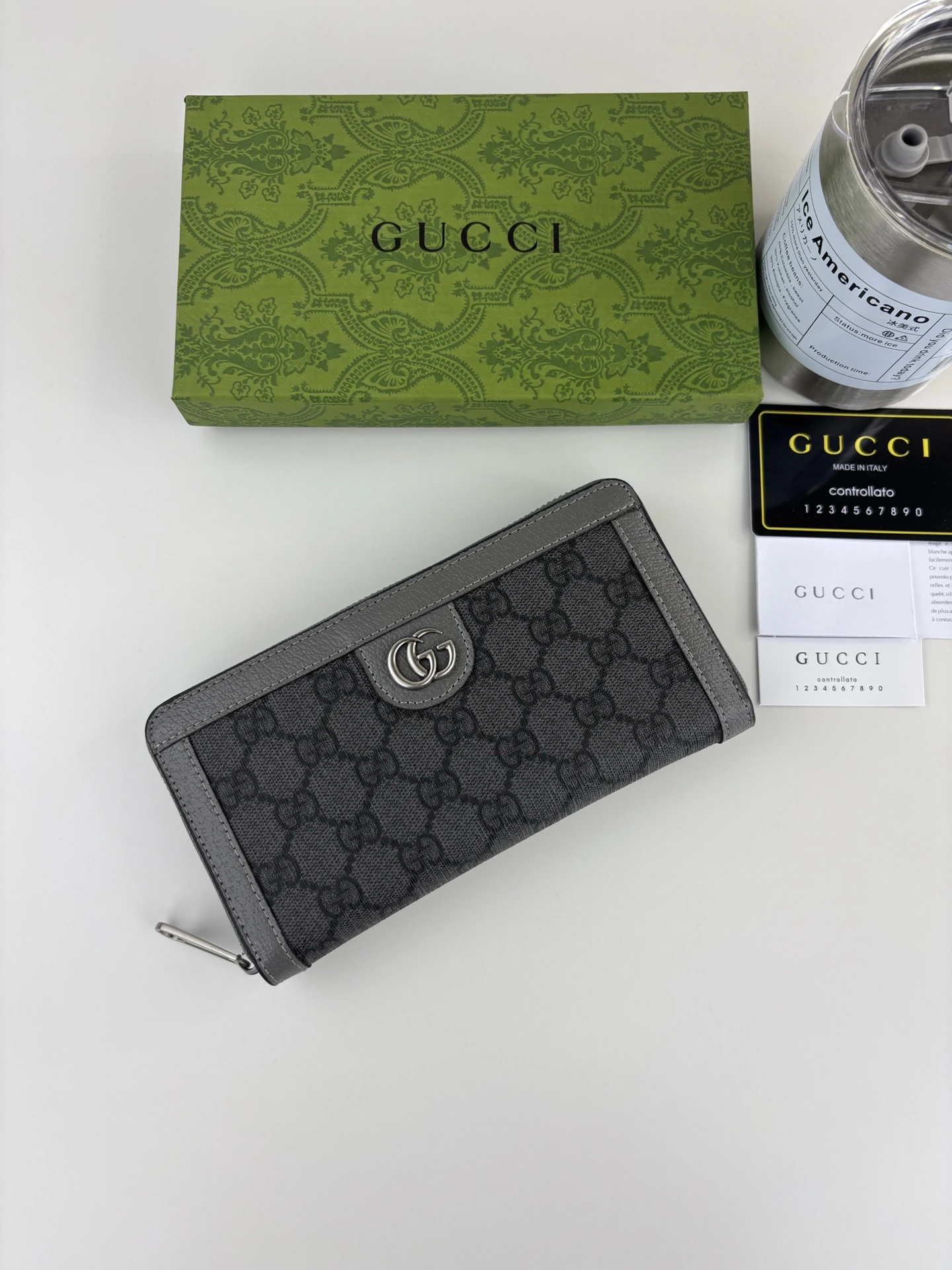 Gucci(グッチ / Gucci) 最新Ophidiaシリーズジップウォレット、Ophidiaシリーズの絶えないレトロの情緒