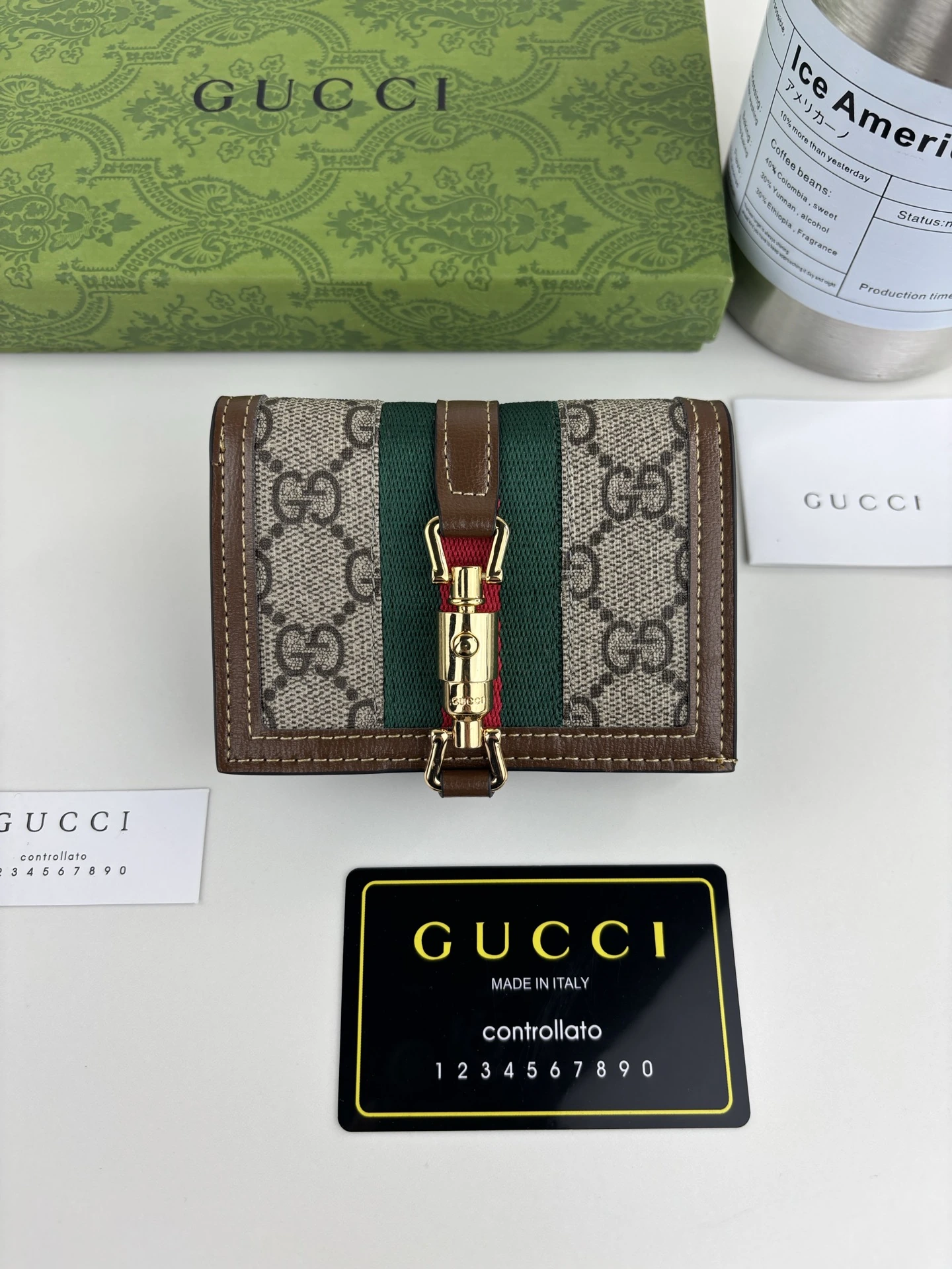 Gucci(グッチ / Gucci) 1961シリーズはバッグからインスピレーションを得て、コンパクトで気品ある新作カードケースを登場