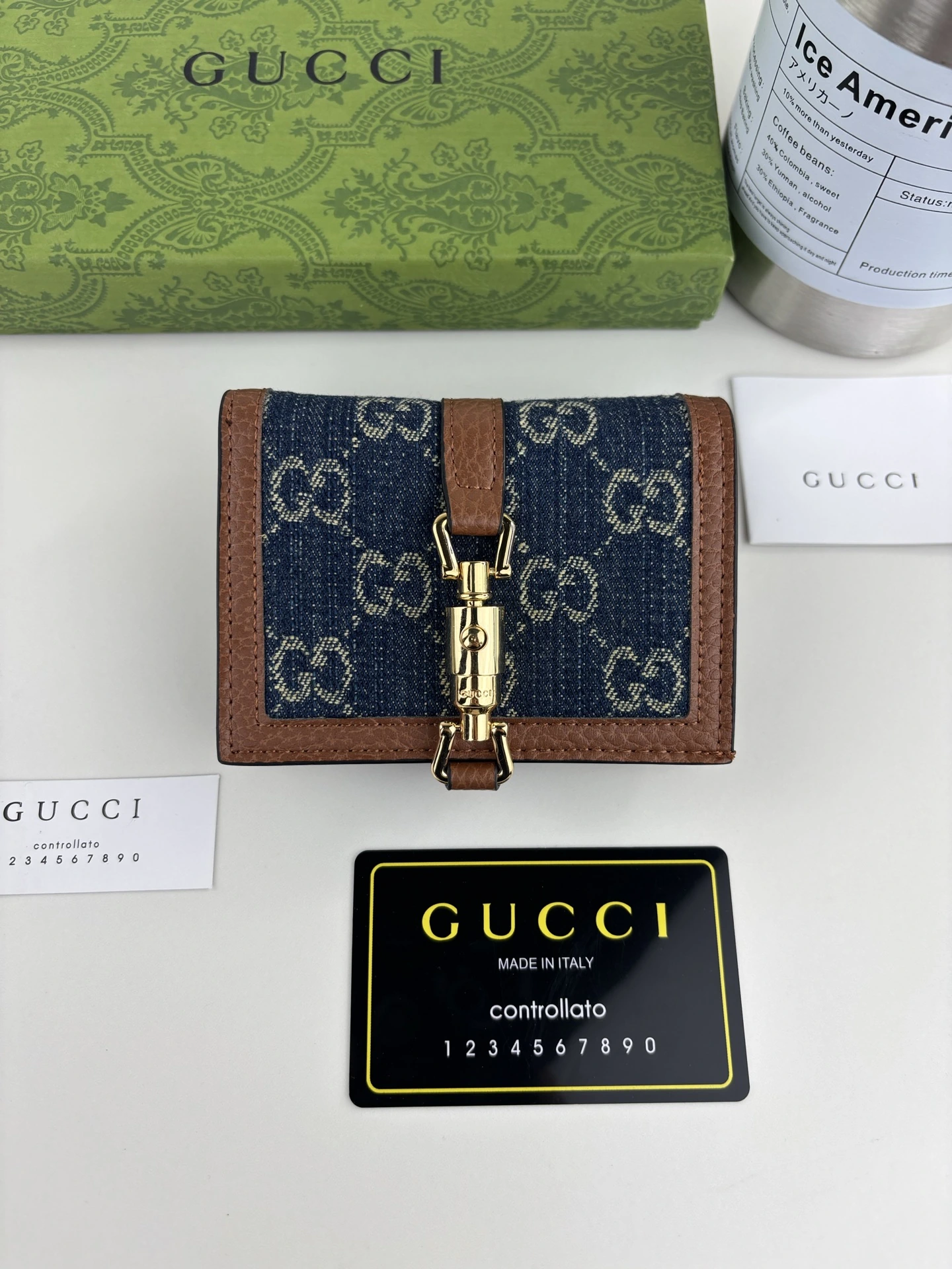 Gucci(グッチ / Gucci) 1961シリーズにコンパクトで気品ある新作カードケースが登場