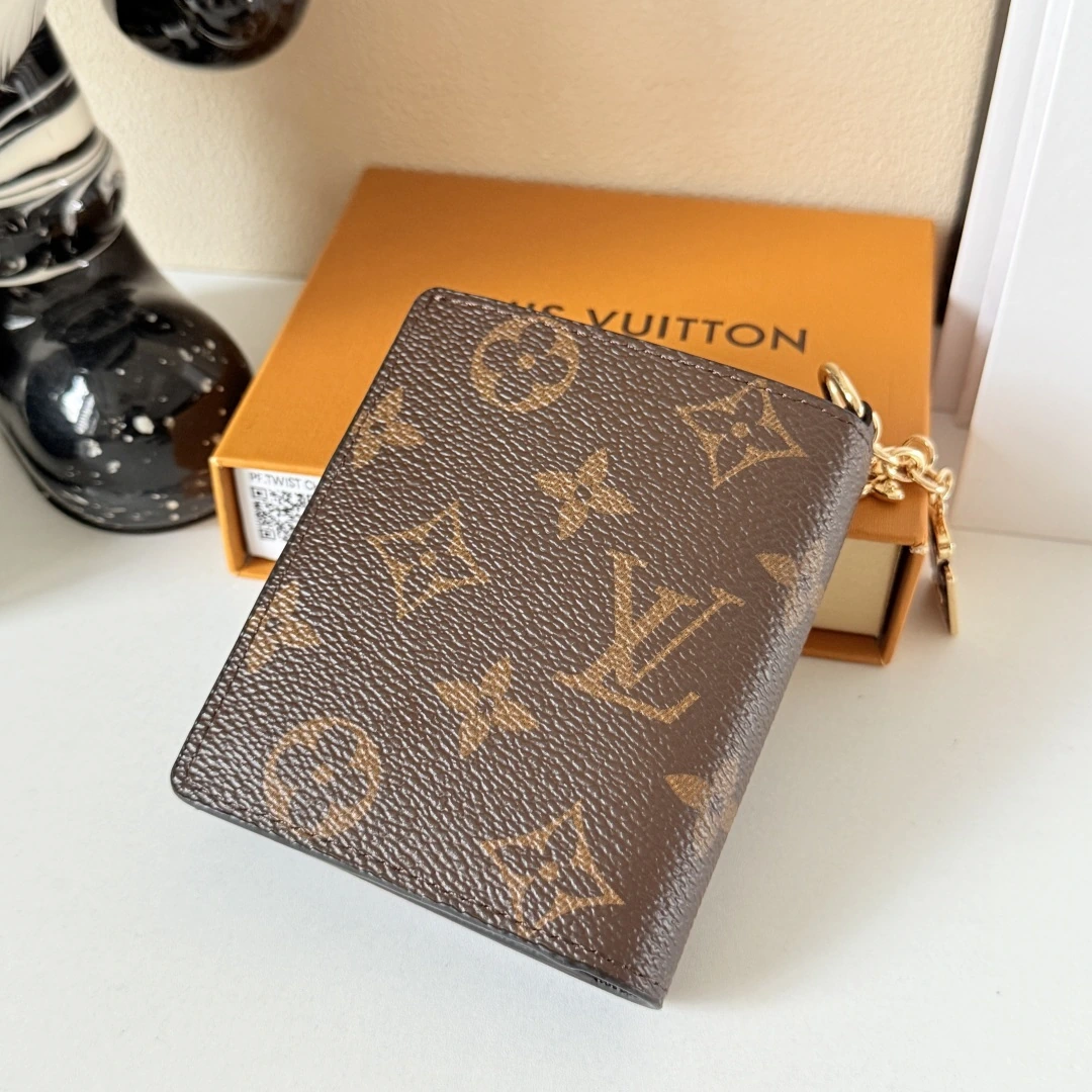 Louis Vuitton M29790 LV CHARMS 財布
