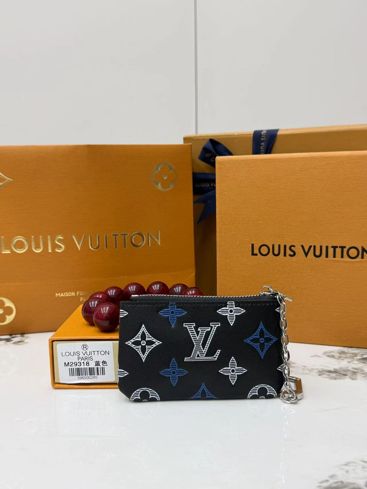 Louis Vuitton（ルイ・ヴィトン / LV） M29318 ブルー