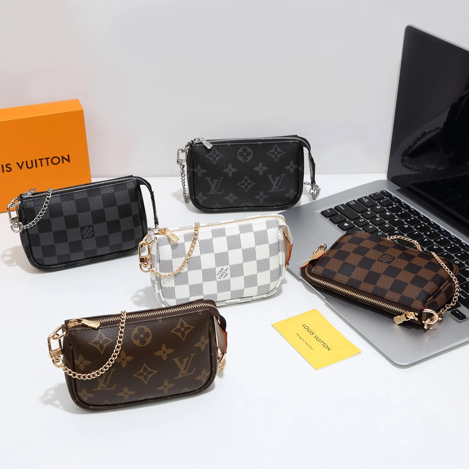 ブランド：Louis Vuitton（ルイ・ヴィトン / LV）