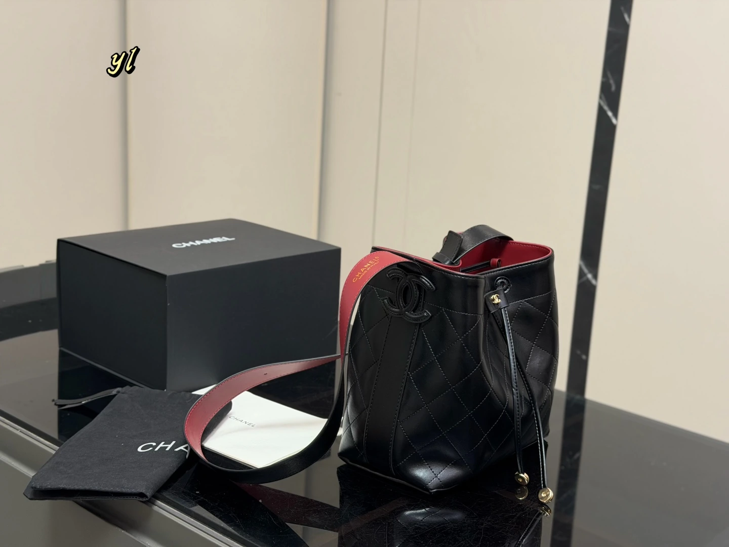 CHANEL(シャネル) 26B カーフスキン キルティング バケットバッグ