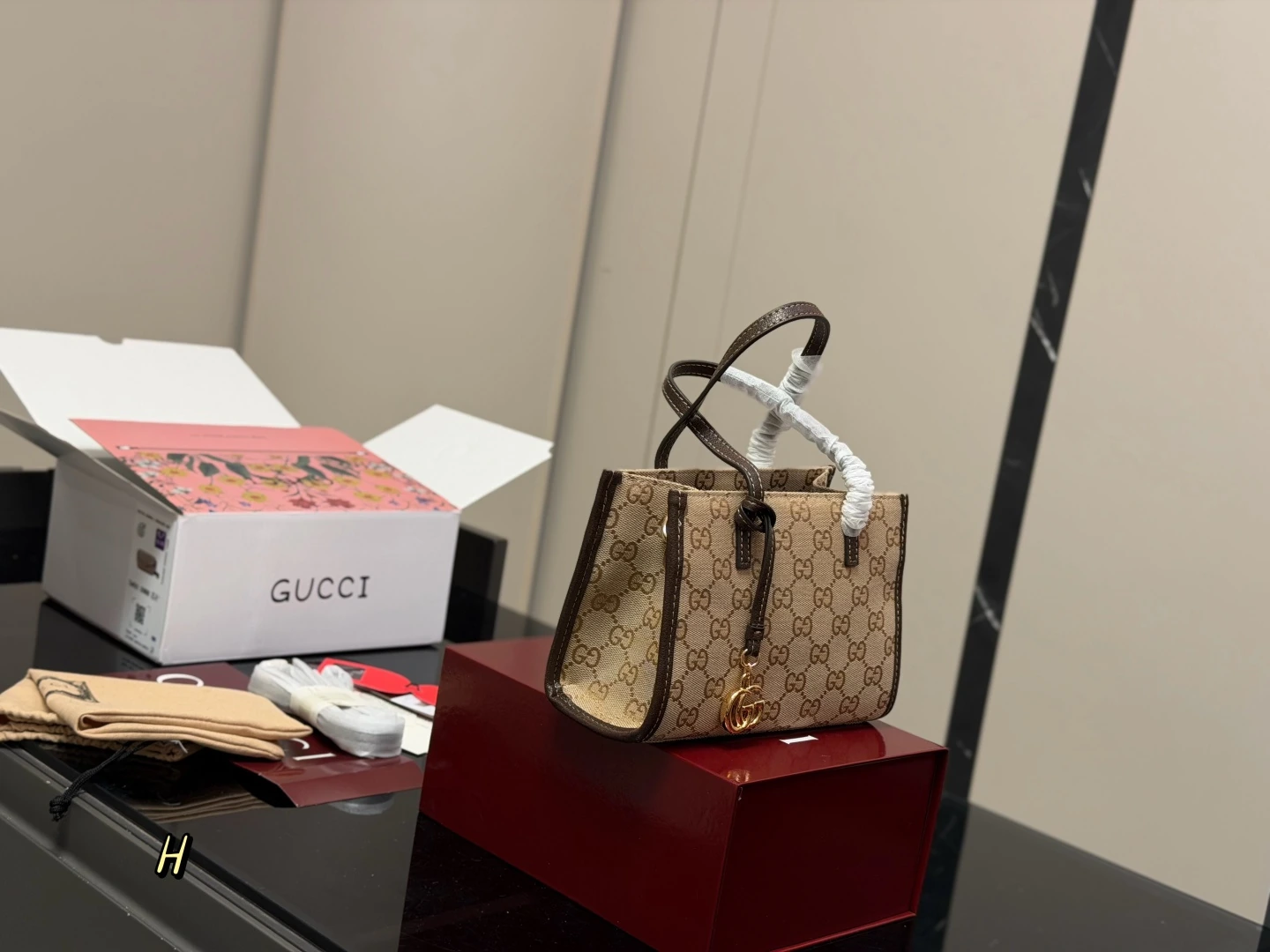 GUCCI(グッチ) ミニ GG Monogram トートバッグ