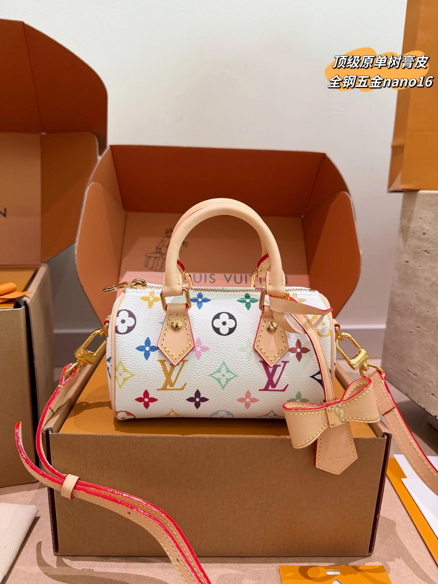 Louis Vuitton(ルイ・ヴィトン / LV) スチール金具・メタルパーツ アイテム。 実物撮影。 オリジナル仕様