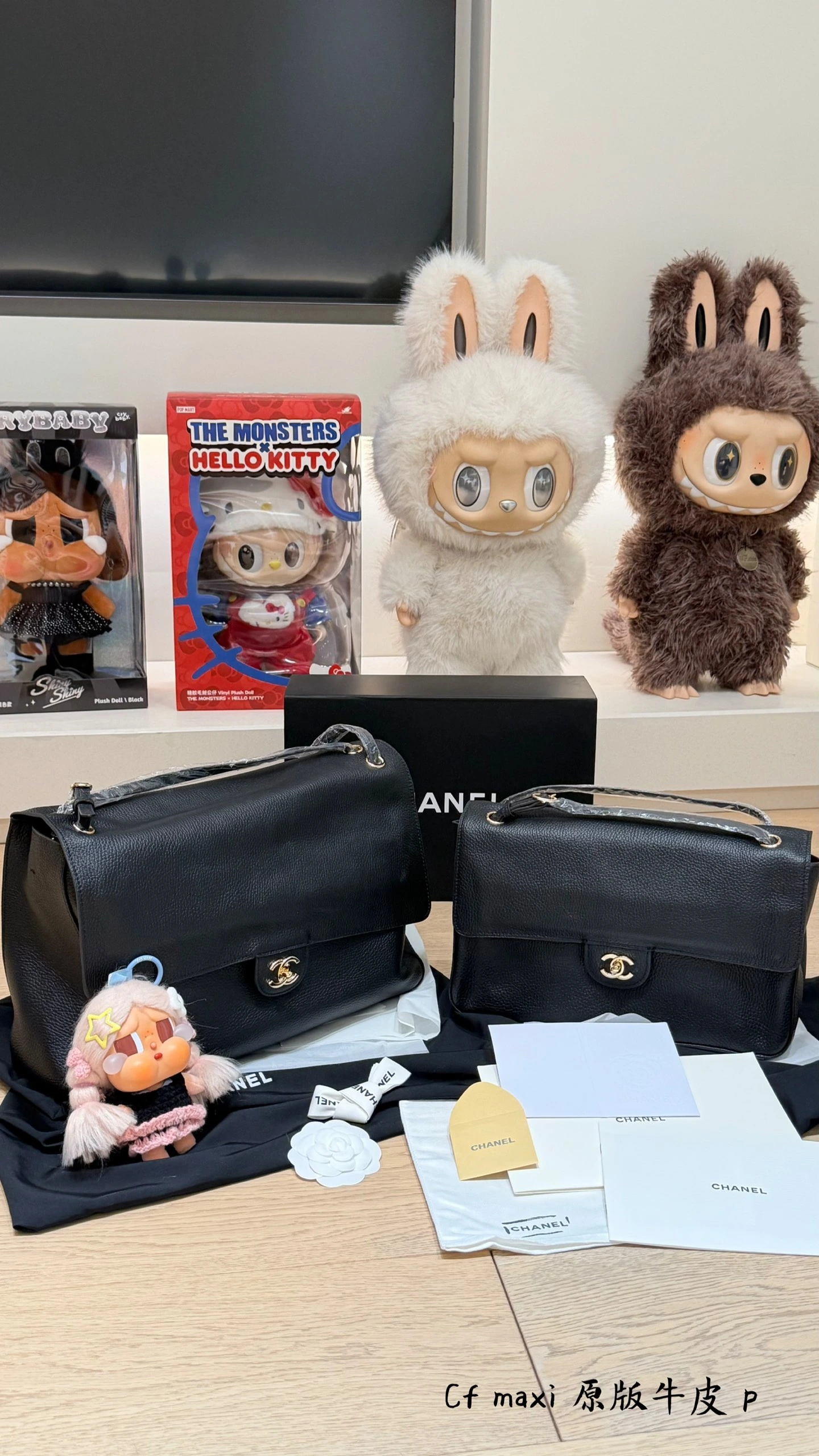 CHANEL(シャネル) SCF チェック・ヴィンテージ加工・ヴィンテージ風・キルティング・肩掛け・メタルパーツ テーラードジャケット。 素材:カーフスキン。 オリジナル仕様