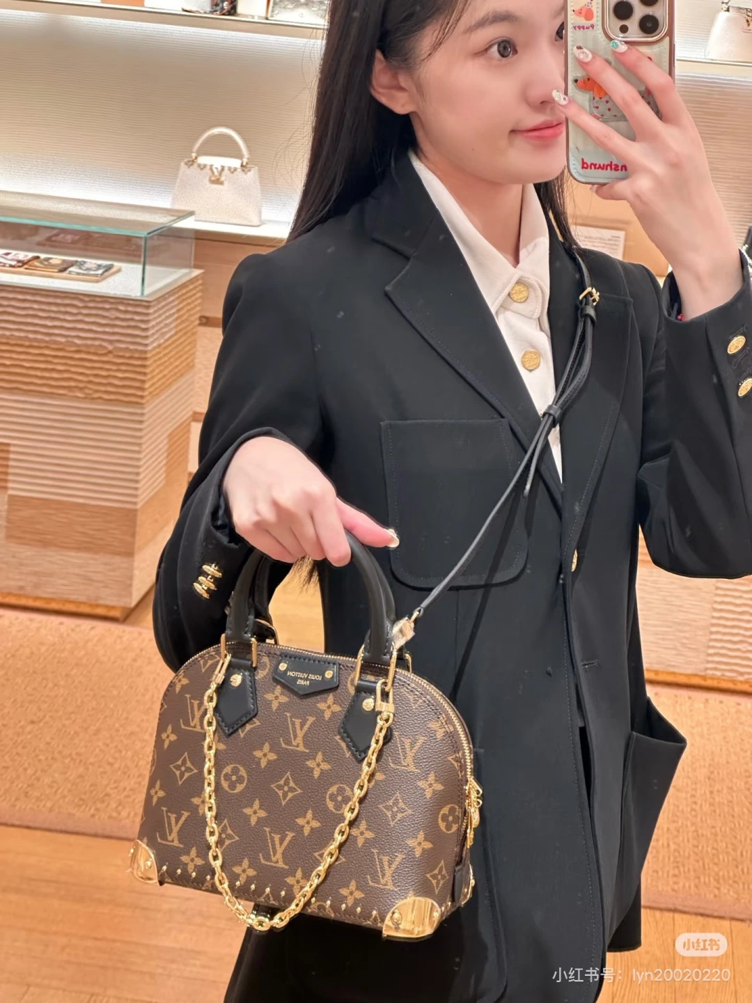 Louis Vuitton(ルイ・ヴィトン / LV) Alma Trunk BB