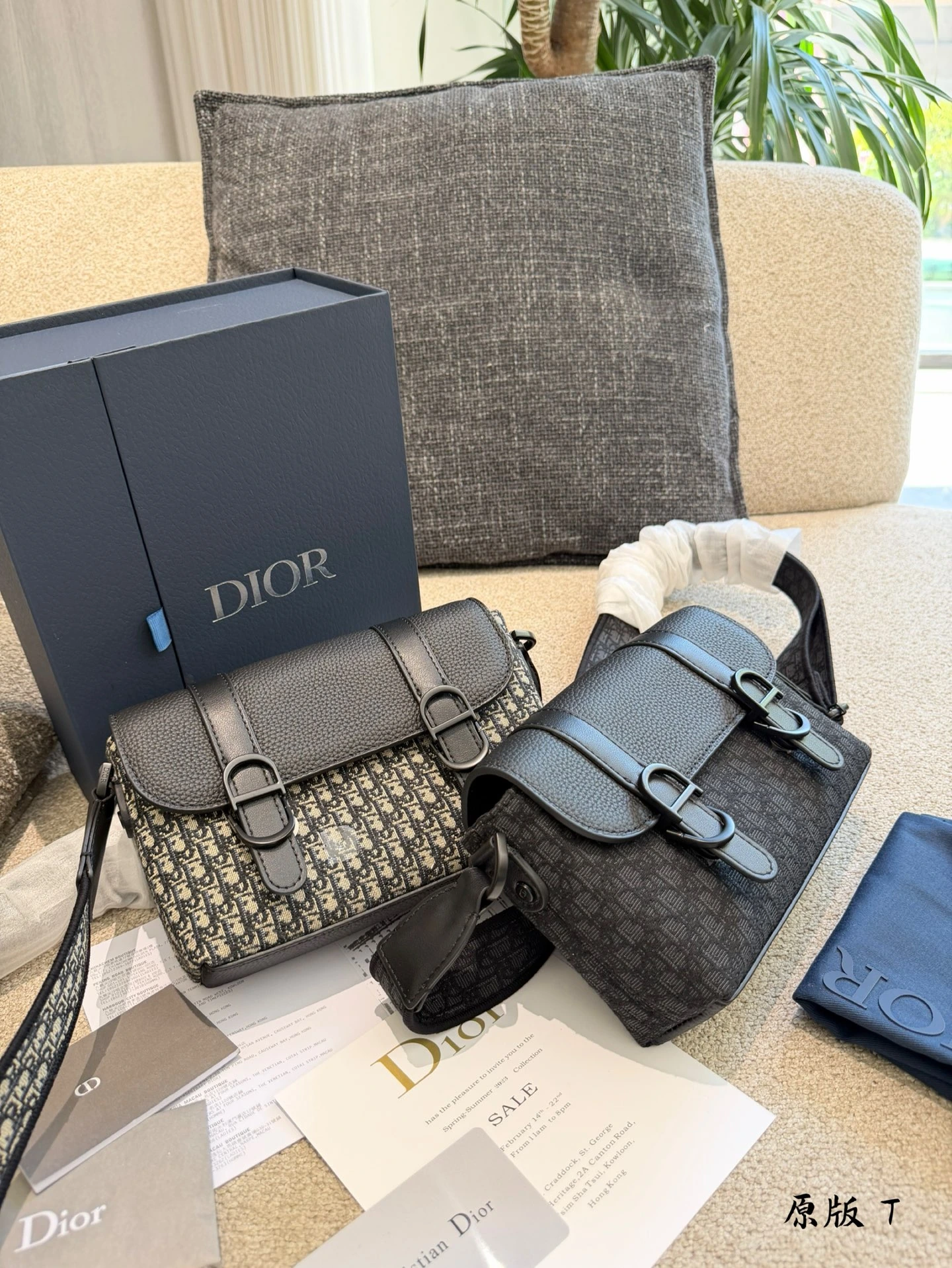 Dior(ディオール) ブラック Oblique ダブルバックル メッセンジャーバッグ