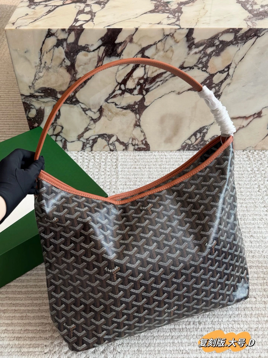 GOYARD（ゴヤール） 新作 Hobo ショルダーバッグ