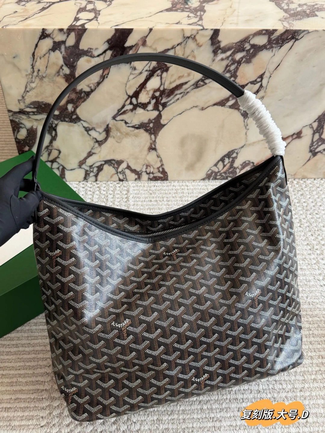 GOYARD（ゴヤール） 新作 Hobo ショルダーバッグ