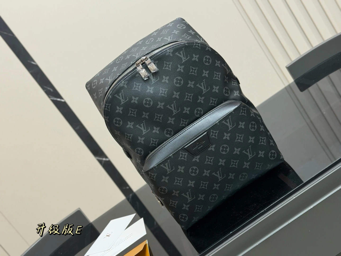 Louis Vuitton(ルイ・ヴィトン/LV) Discovery バックパック