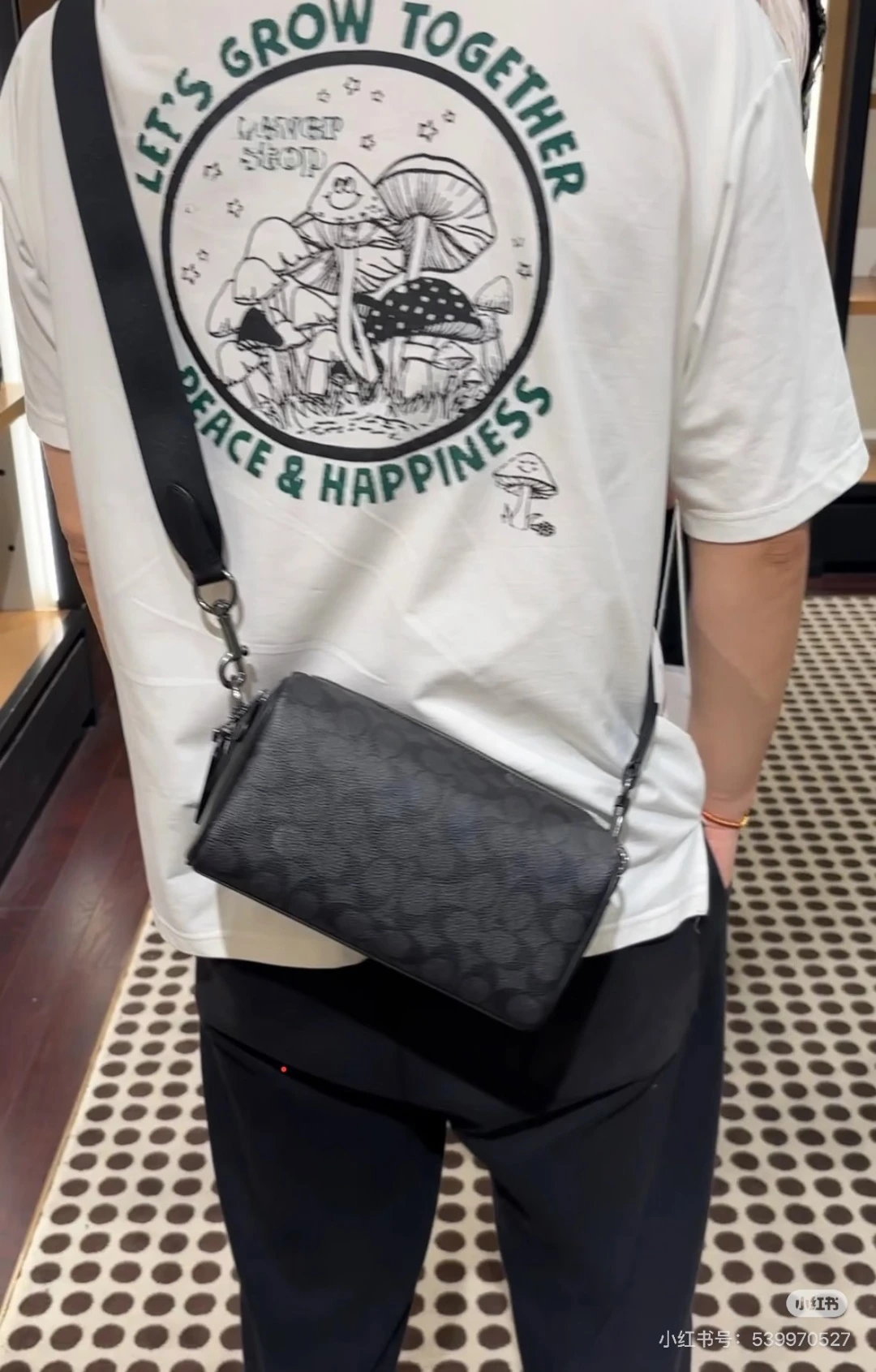 Coach（コーチ） メッセンジャーバッグ 新作