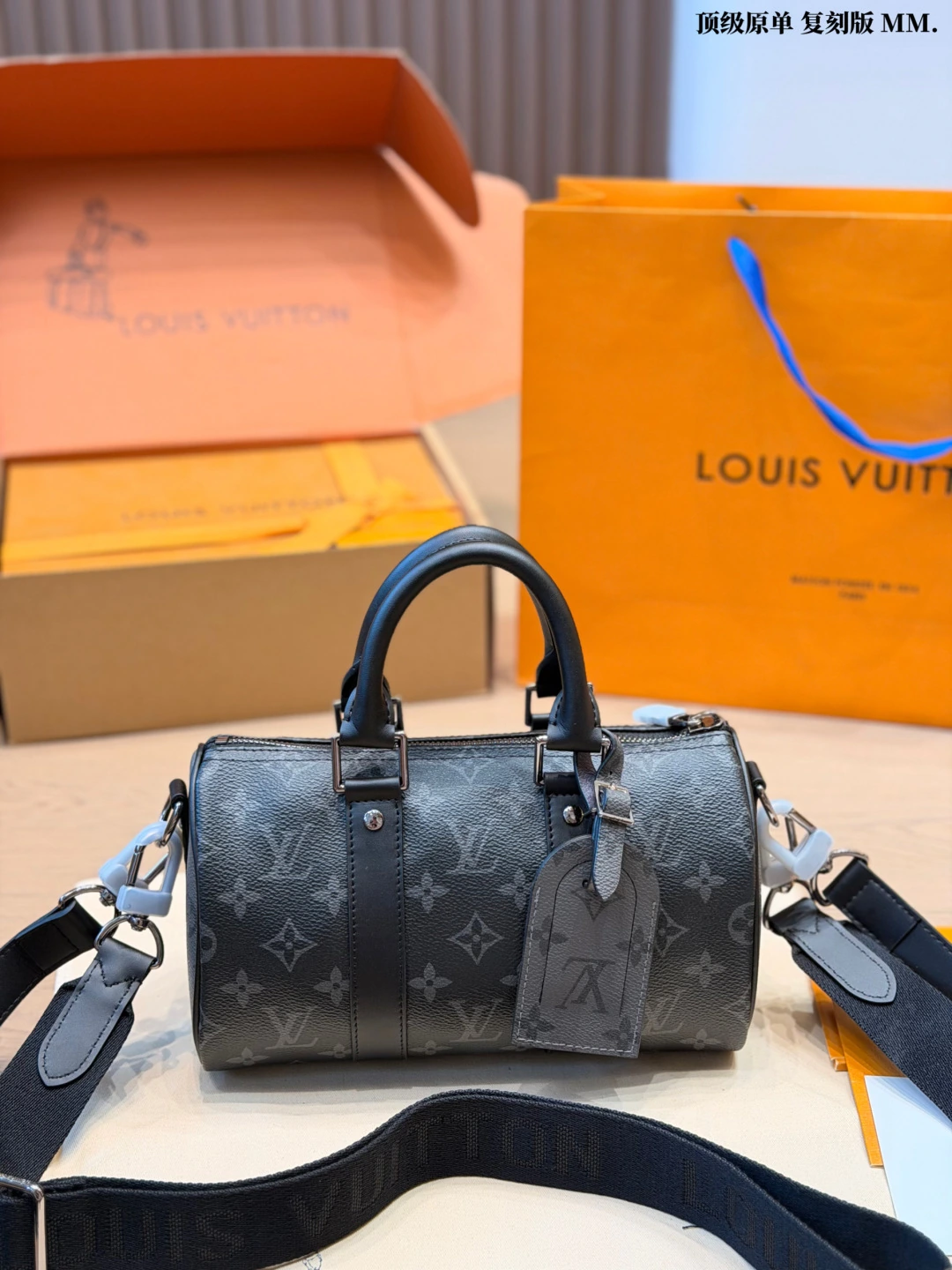 Louis Vuitton(ルイ・ヴィトン/LV) Keepall トラベルバッグ