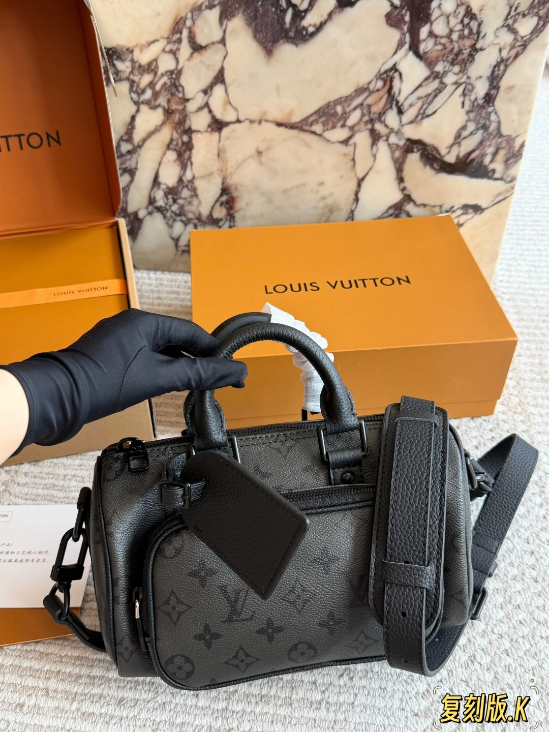 Louis Vuitton(ルイ・ヴィトン/LV) Keepall トラベルバッグ