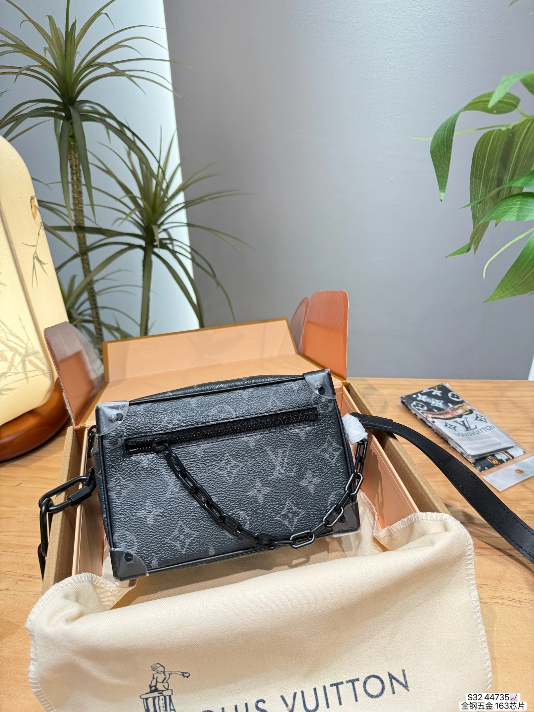 Louis Vuitton(ルイ・ヴィトン/LV) メンズアイテム