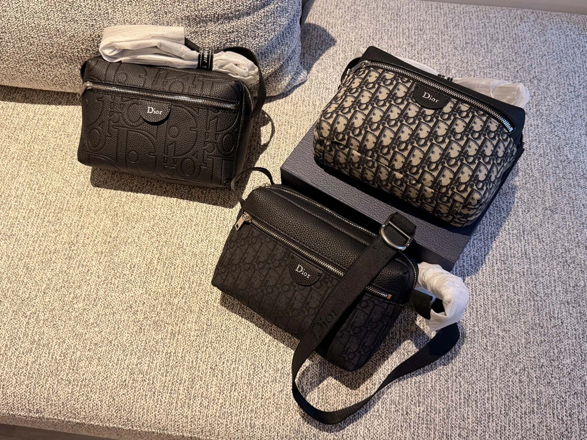 Dior(ディオール) メッセンジャーバッグ 新作